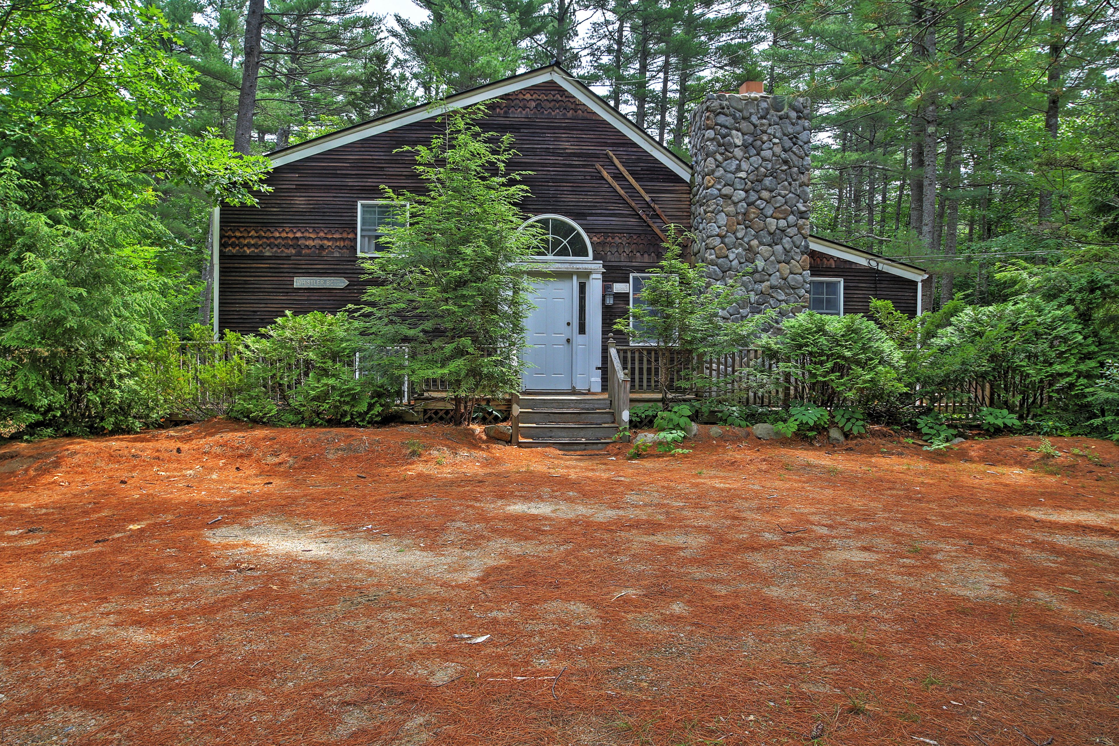 North Conway Vacation Rental Home | 5BR | 2BA | 2,500 Sq Ft | Steps to Enter