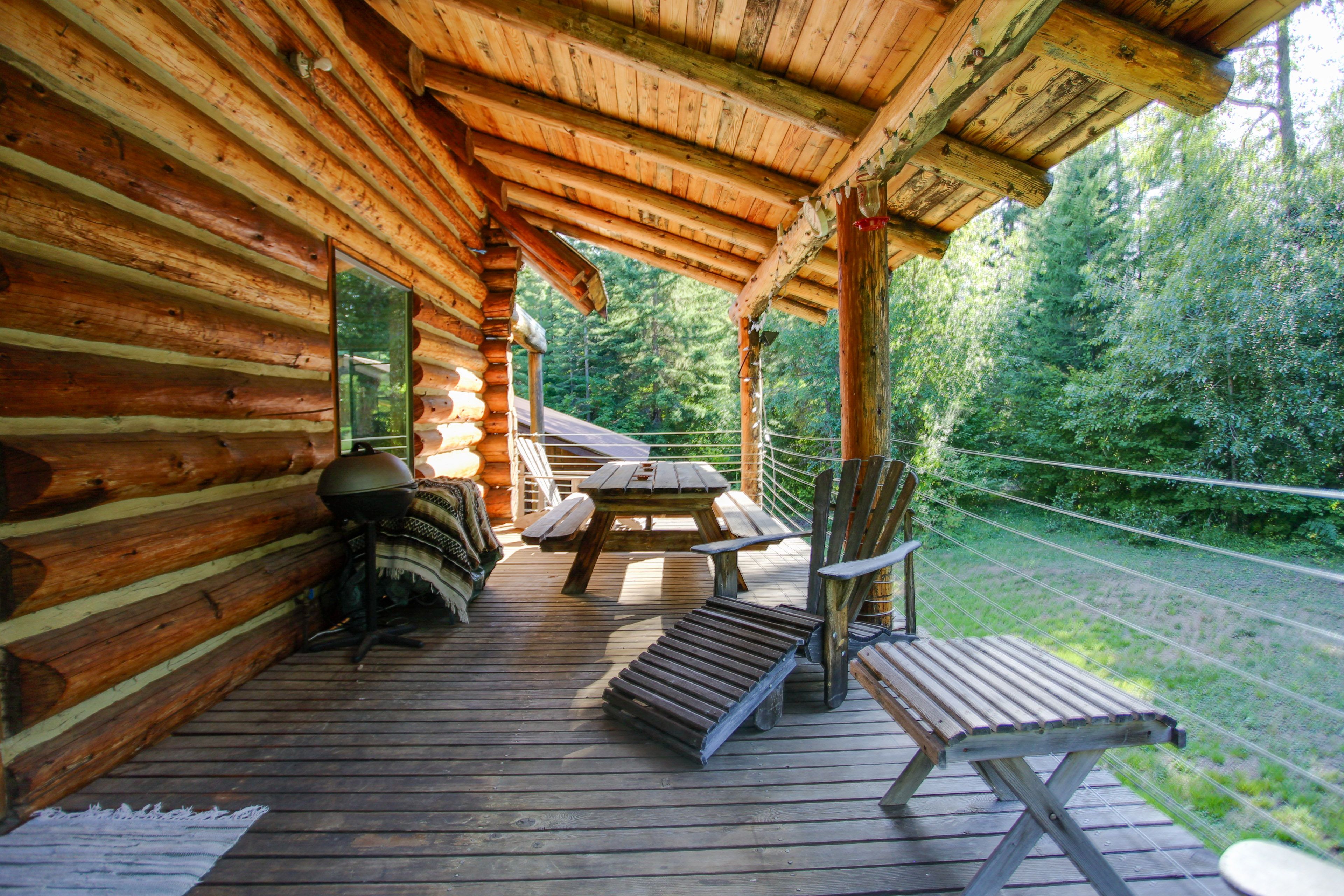 Furnished Deck