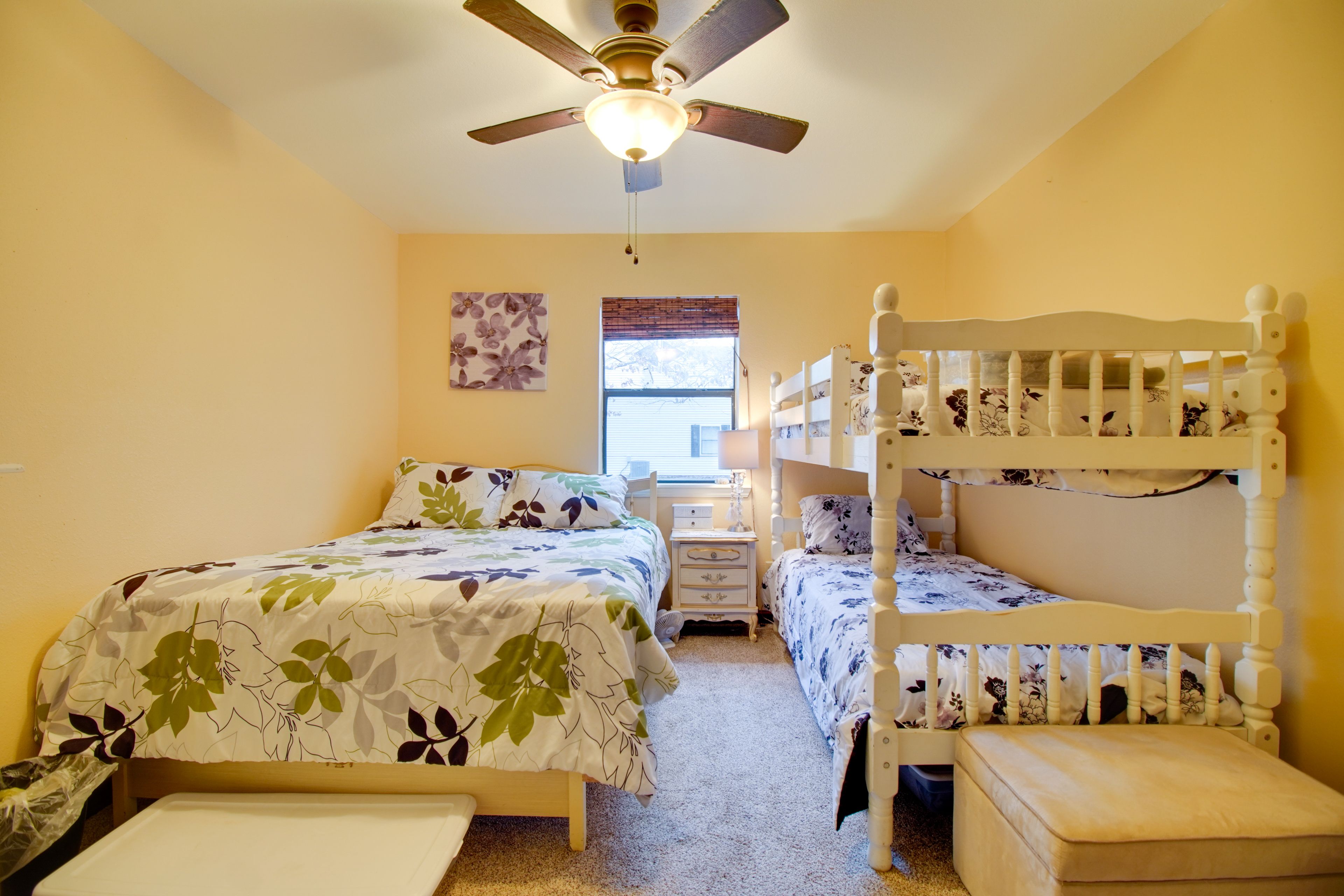 Bedroom 2 | Queen Bed | Twin Bunk Bed