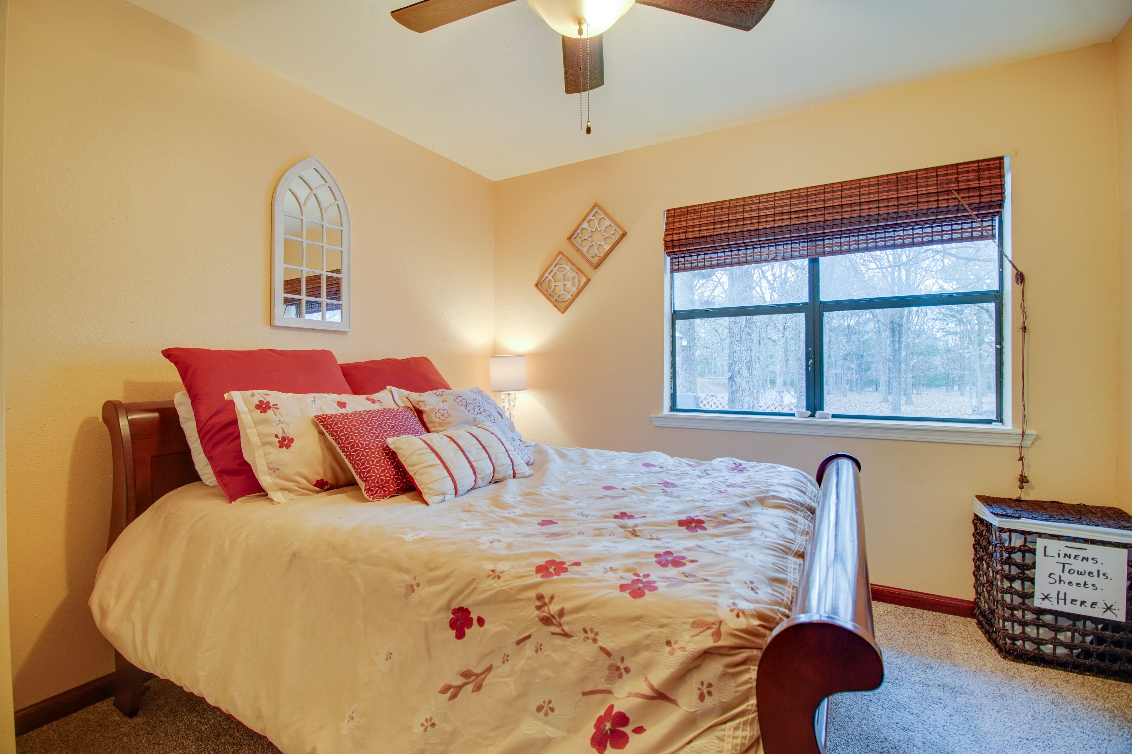 Bedroom 1 | Full Bed