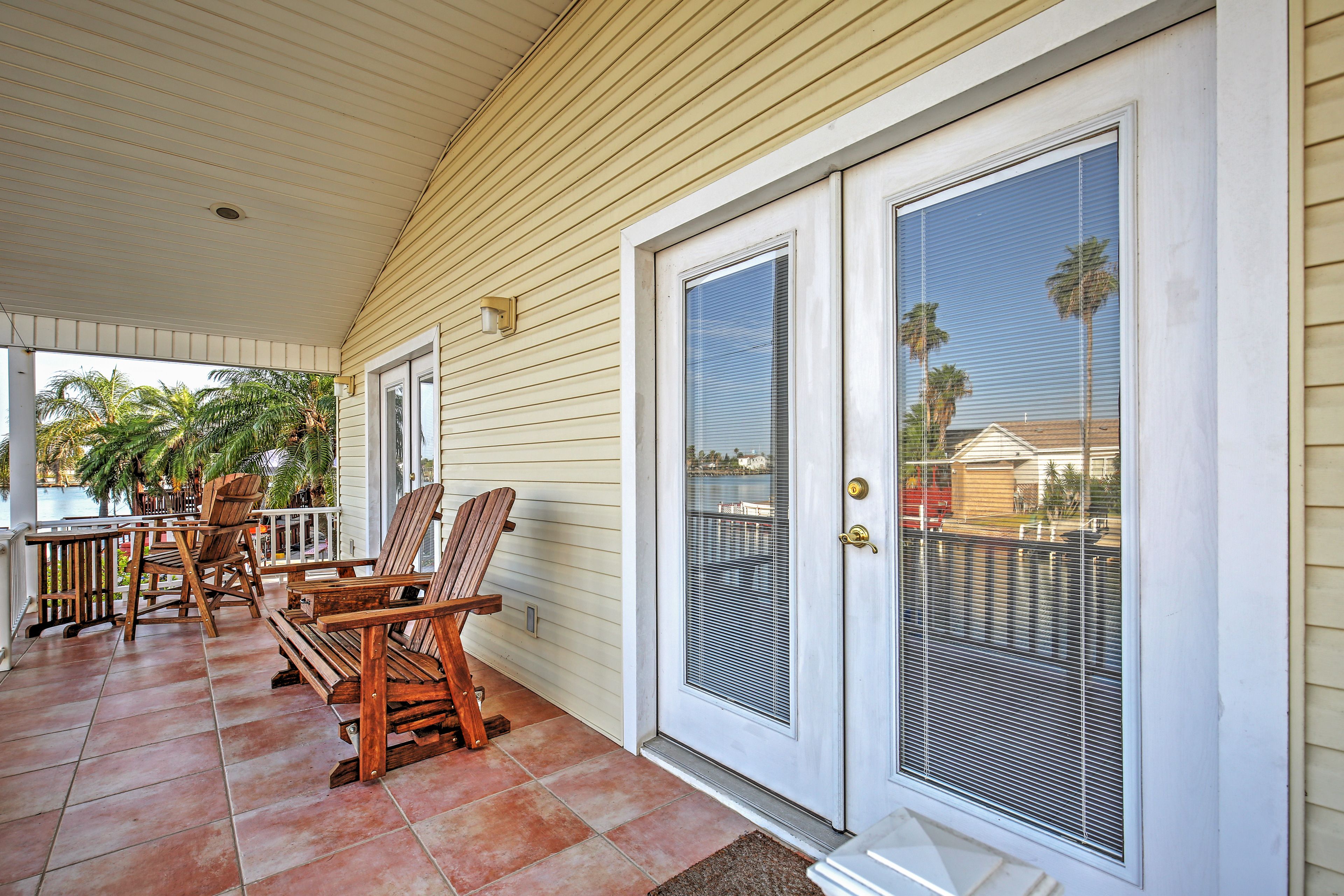 Covered Balcony