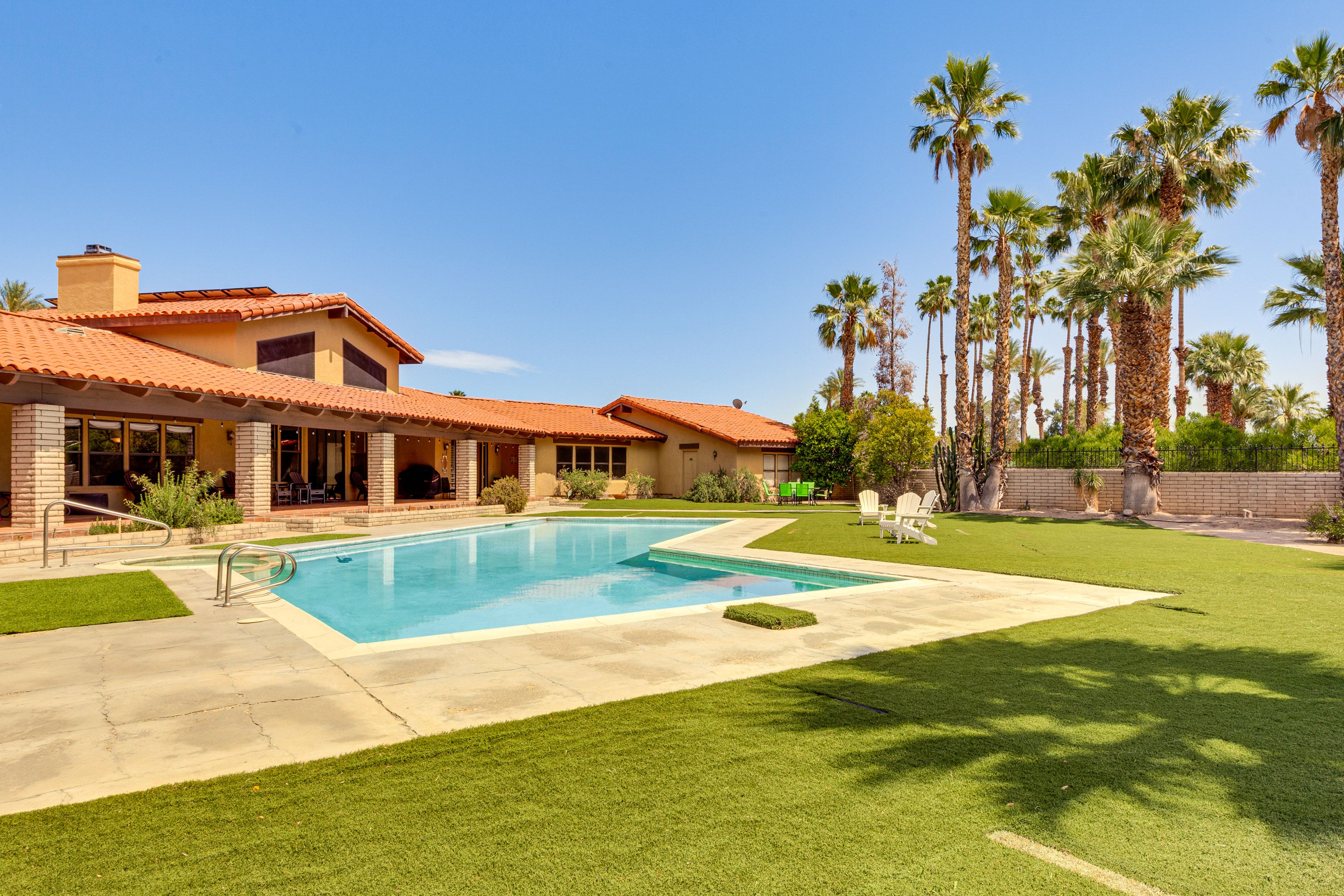 Exterior | Private Pool | Covered Patio | Outdoor Dining