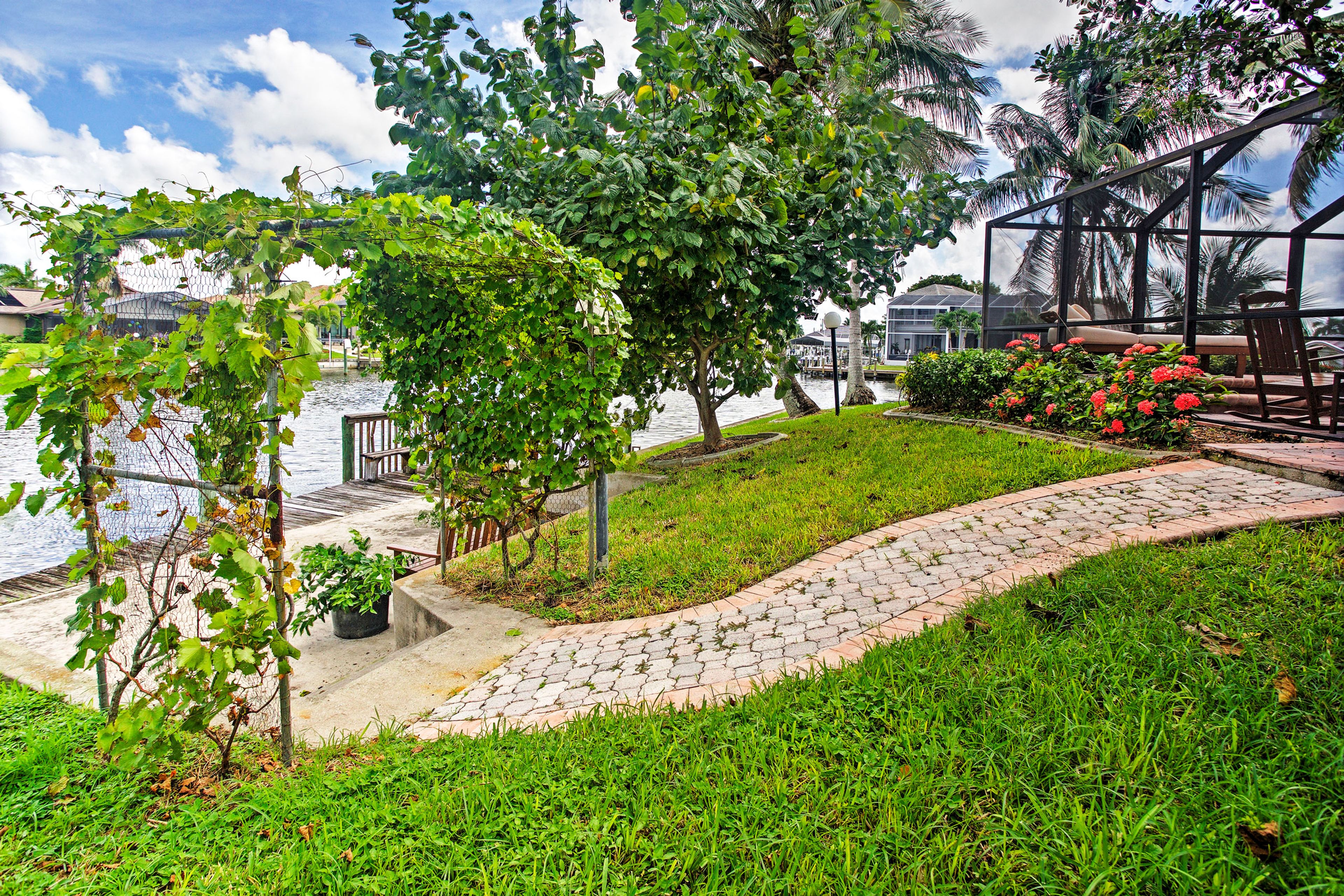 Outdoor Space | Private Boat Dock w/ Slip (up to 30') | 2 Kayaks | Fishing Poles