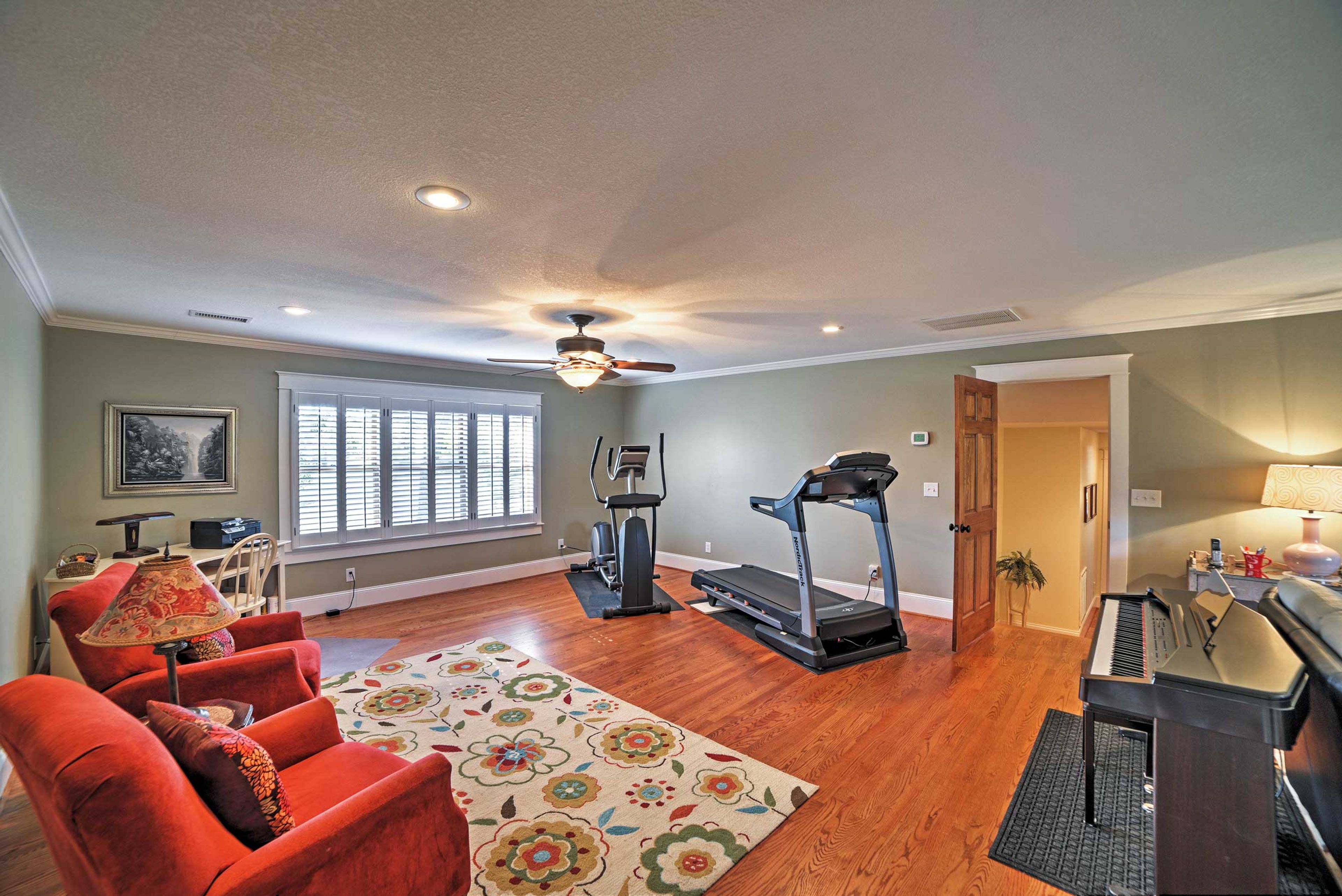 Family Room | Fitness Equipment | Piano