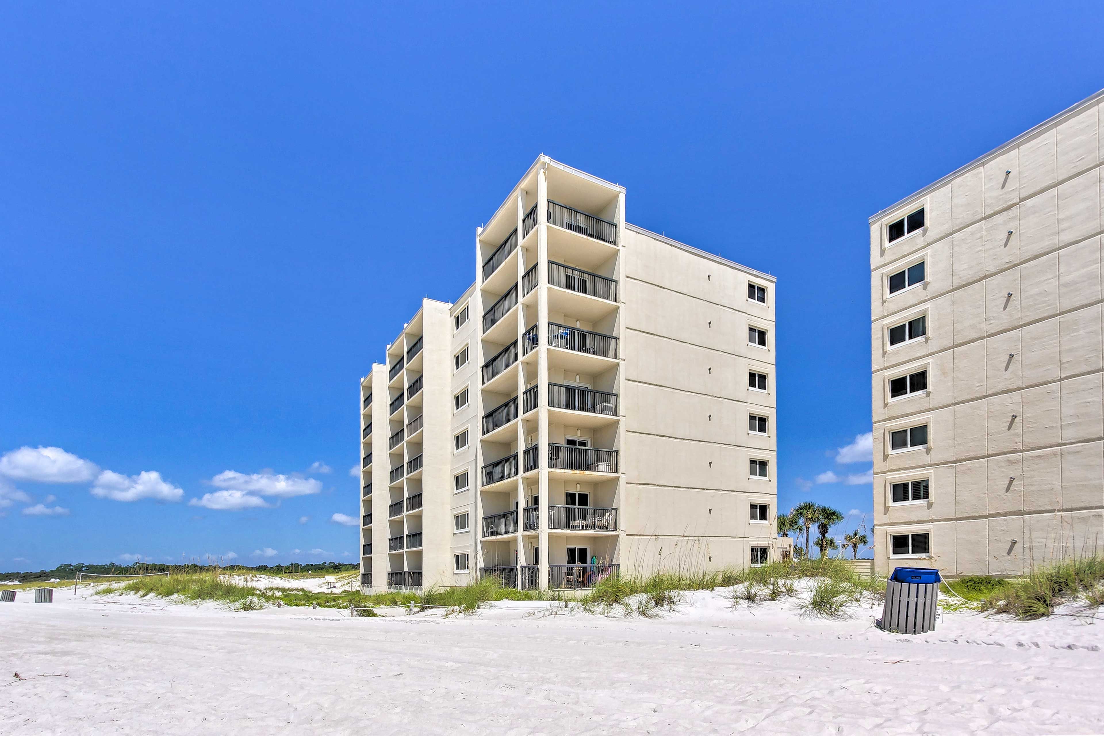Parking | Resort Lot (1 Vehicle)