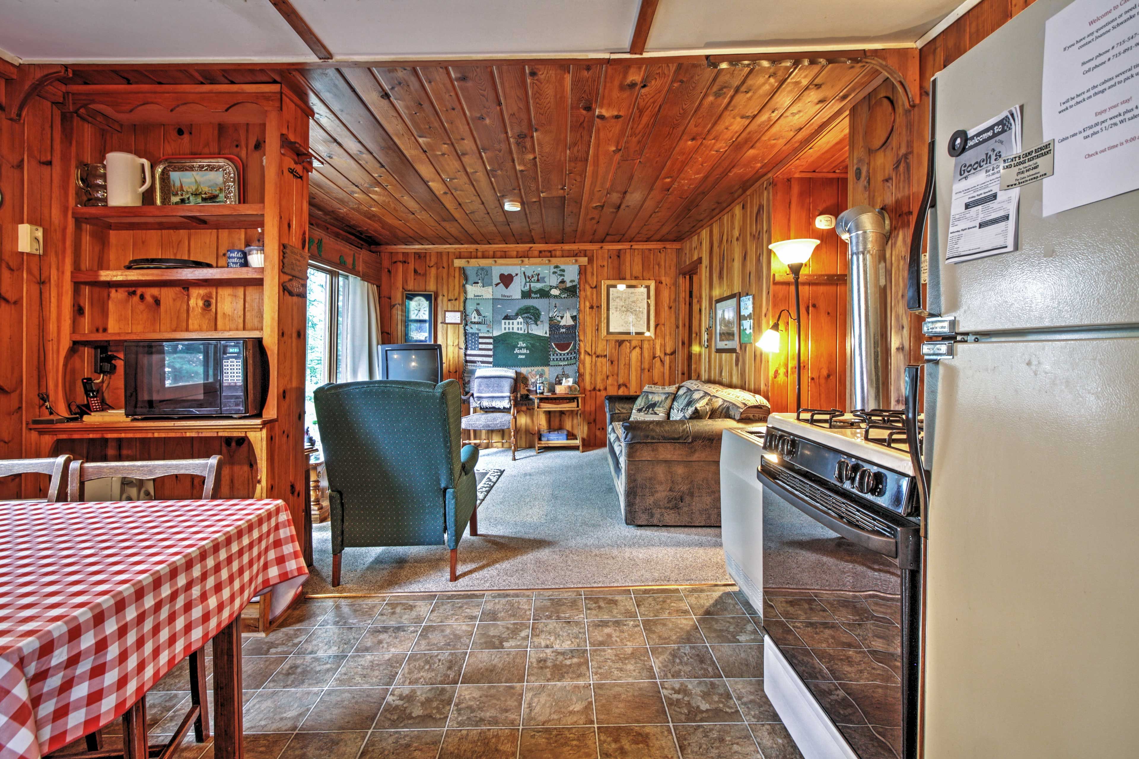 Cook up your favorite meal in this full-equipped kitchen.