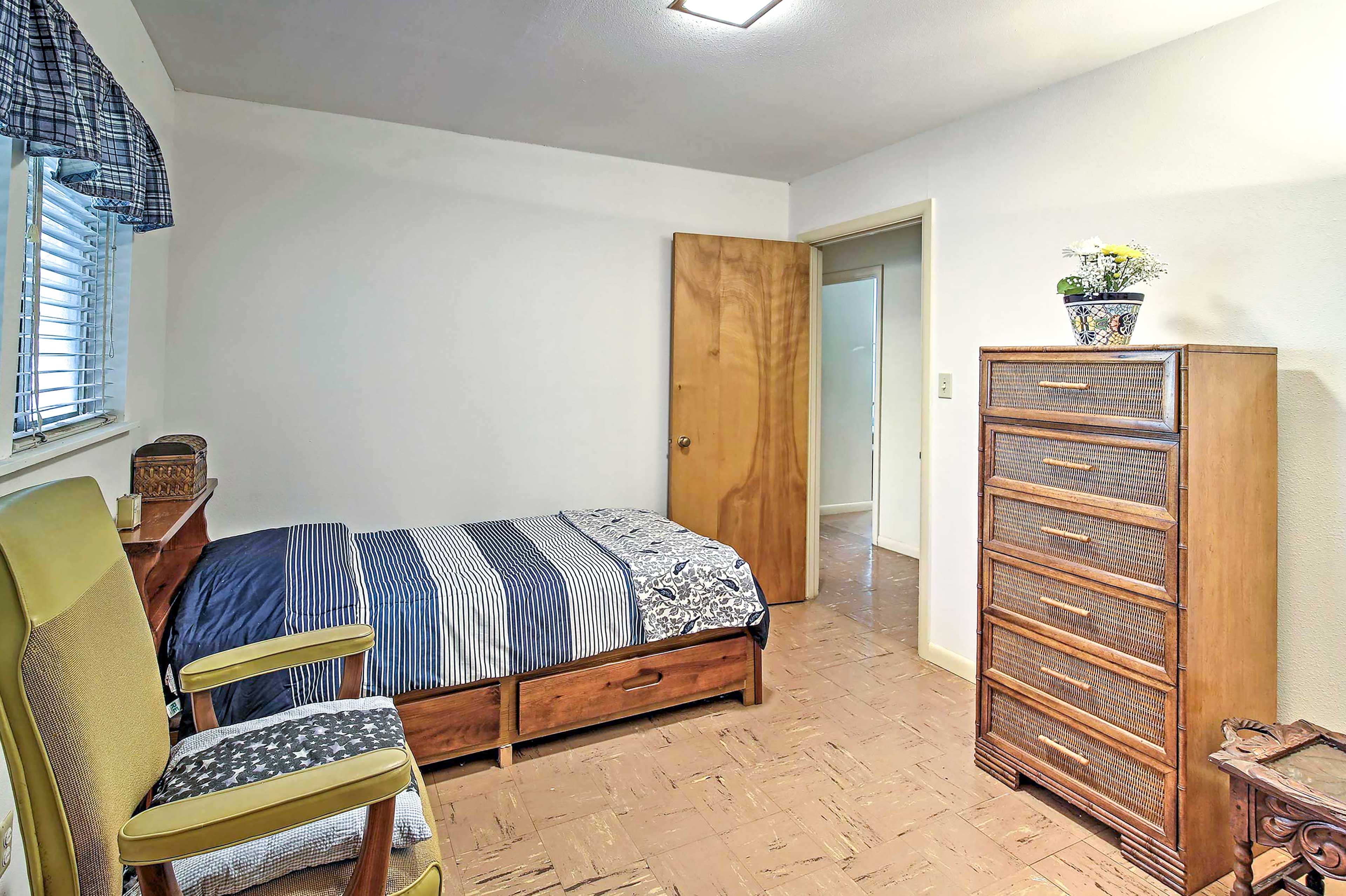 Bedroom 4 | Twin Bed