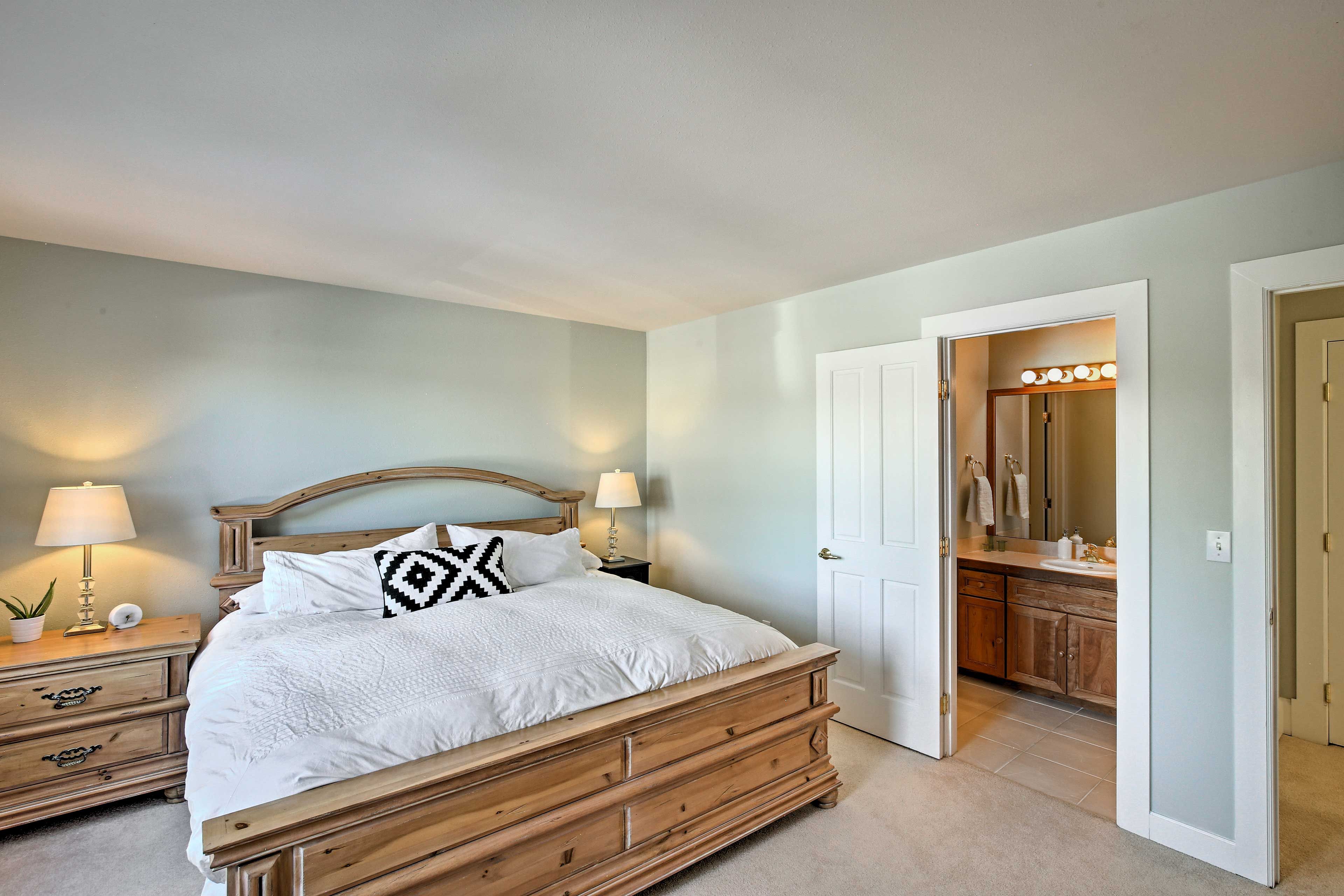 Catch up on some much needed sleep in this cozy king bed.