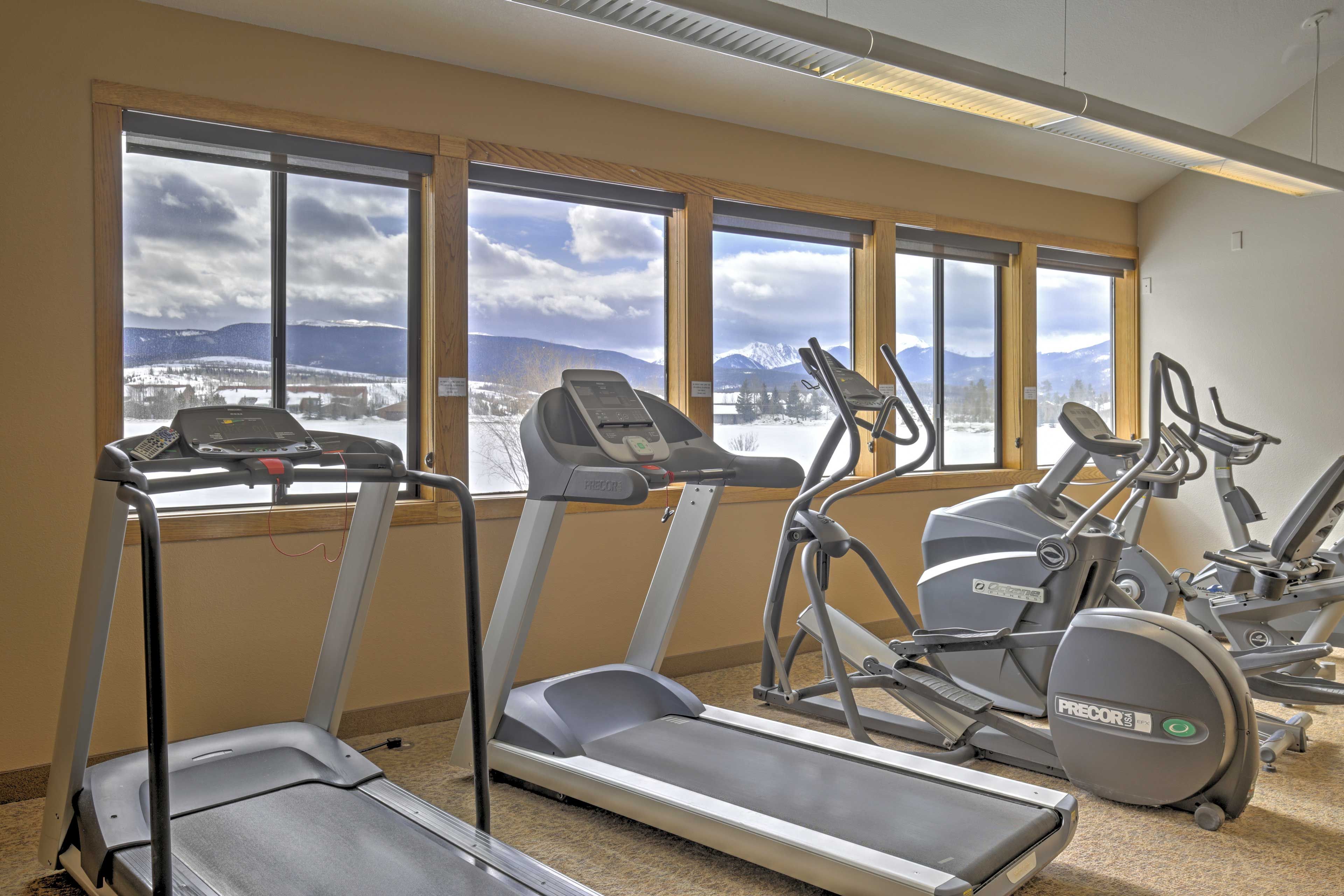 The views alone will motivate you to use the fitness center.