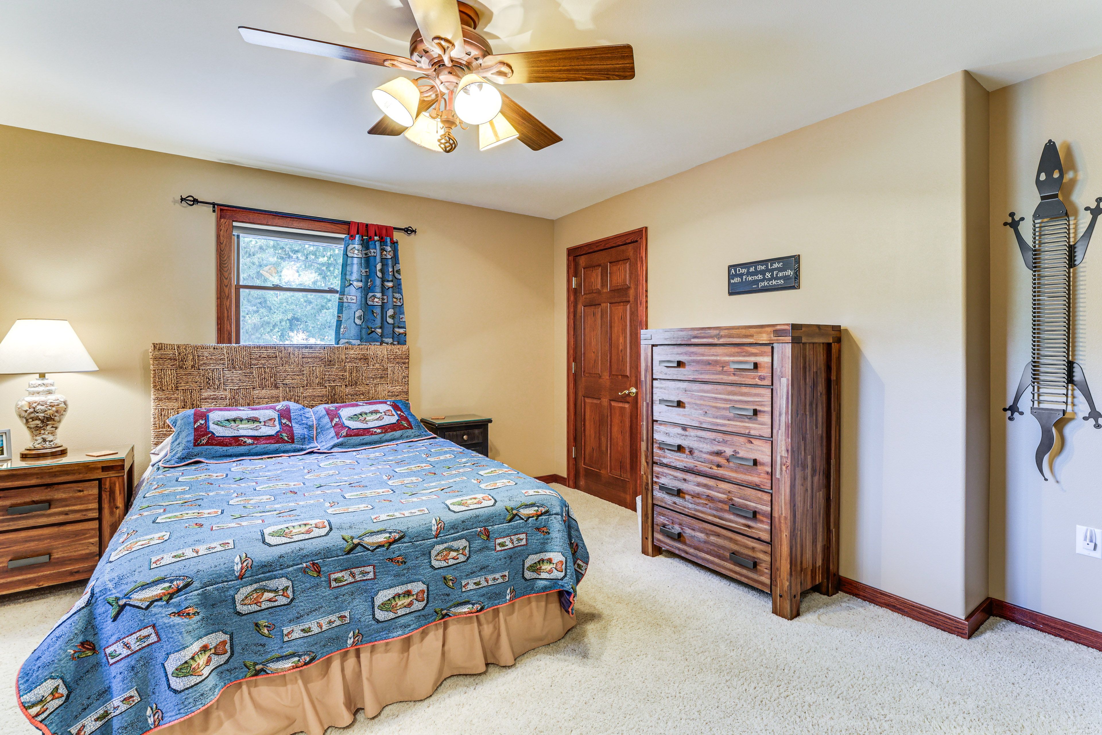Bedroom 2 | Queen Bed | Crib | Linens & Towels Provided