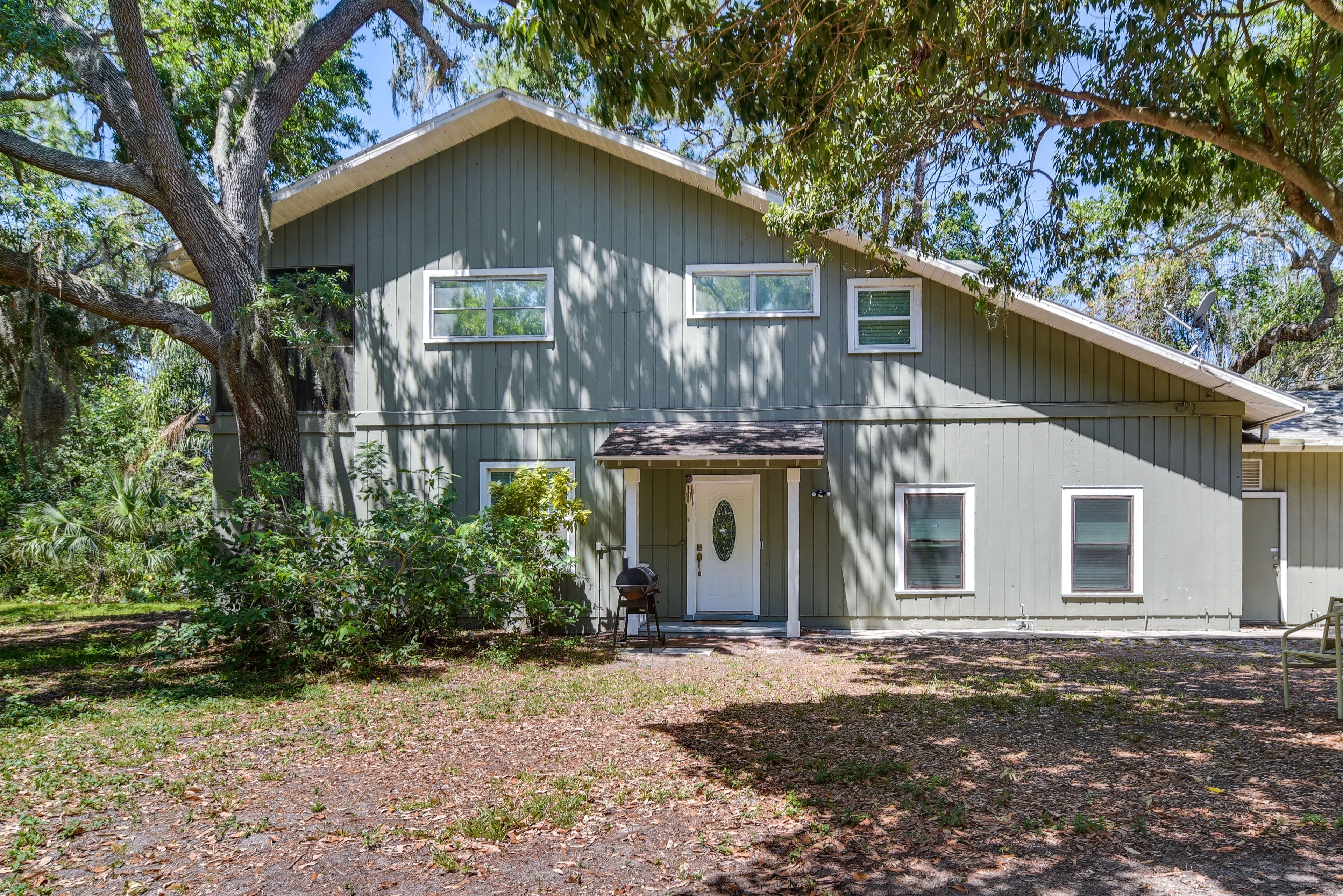 St. Petersburg Vacation Rental | 2BR | 2BA | 1,900 Sq Ft | 2 Steps to Enter