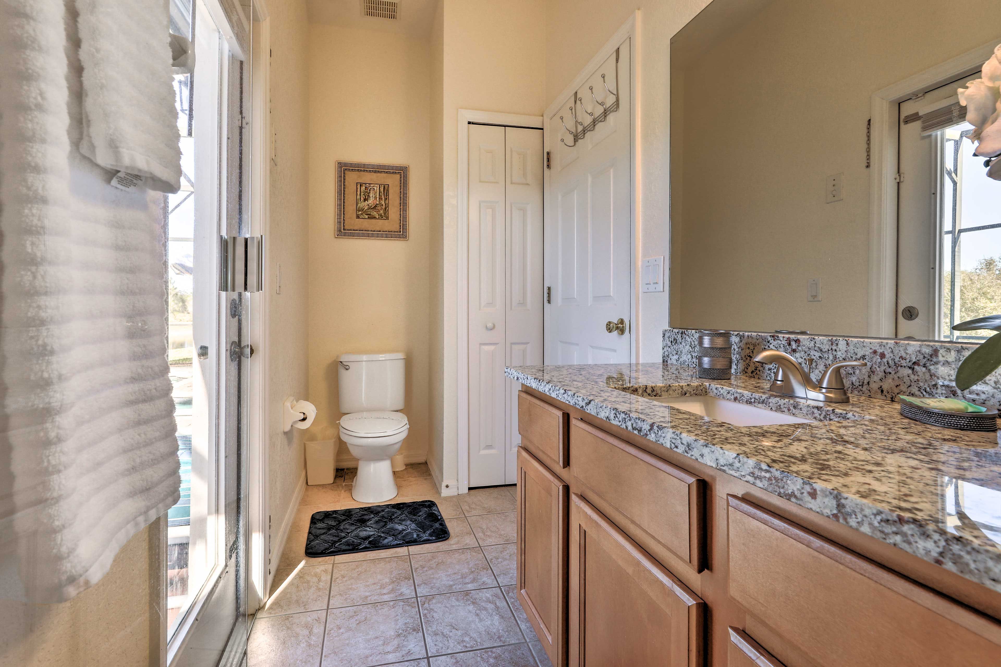 En-Suite Bathroom | Complimentary Toiletries
