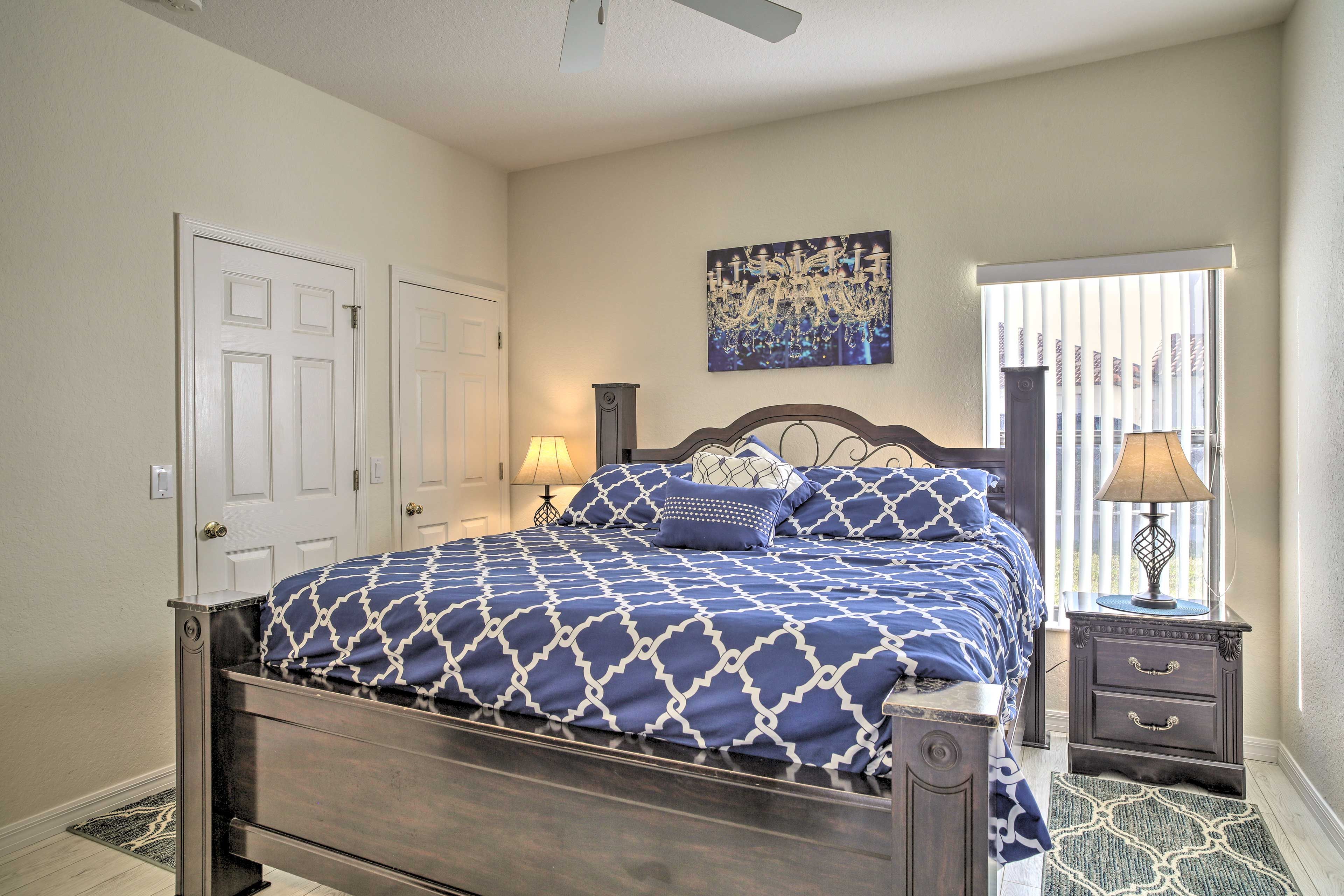 Bedroom 1 | King Bed | Linens Provided