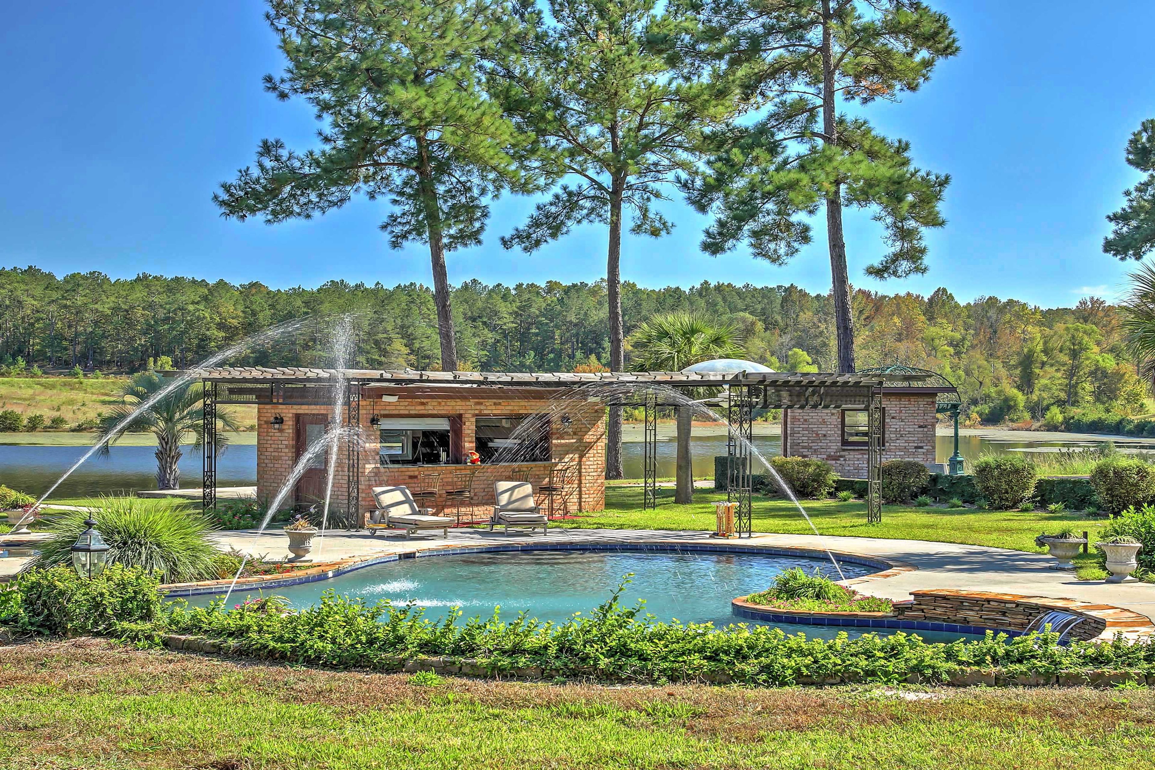 Private Pool | Seasonal (Opens April 30th) | Lounge Seating