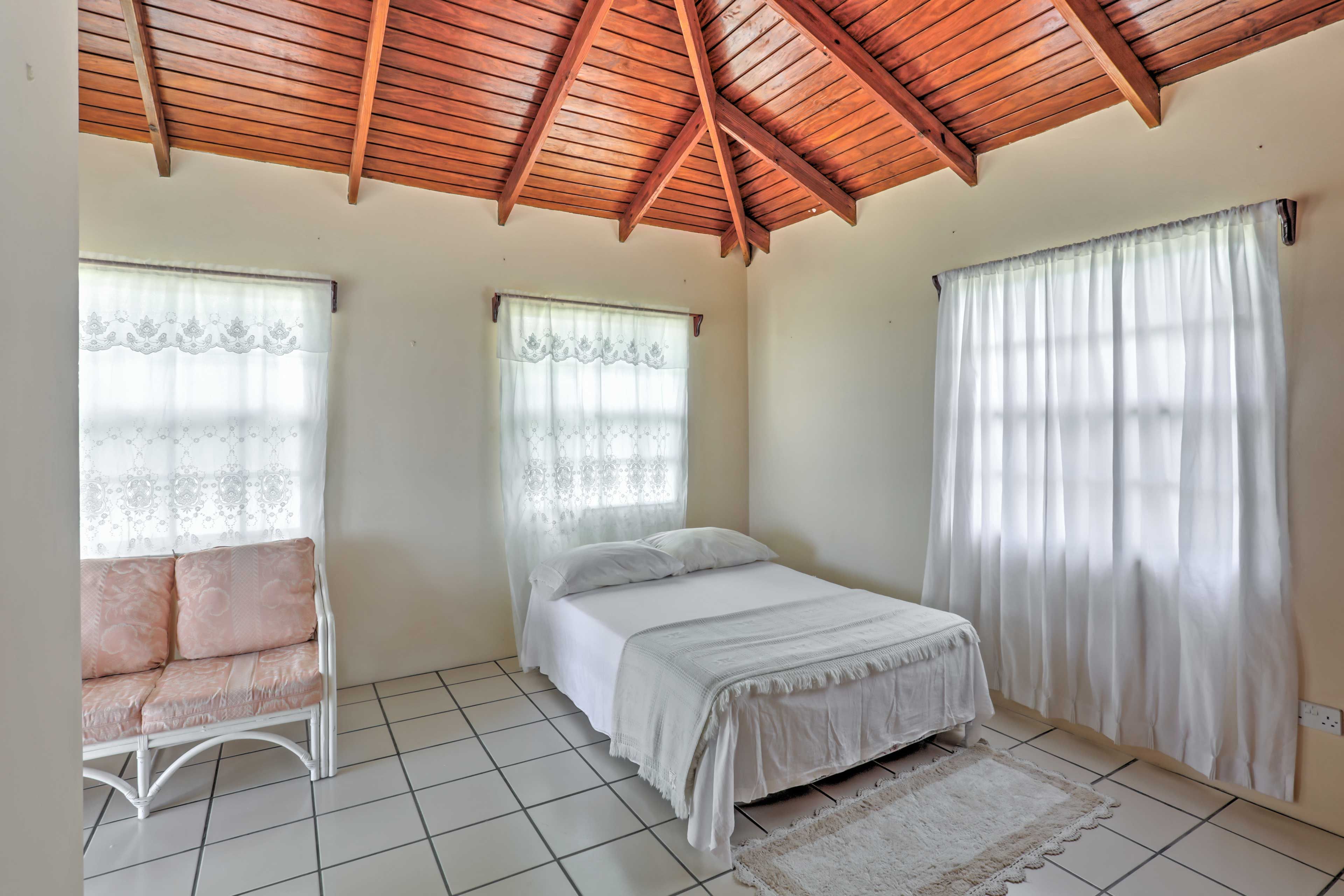 Bedroom 1 | Full Bed | Linens Provided