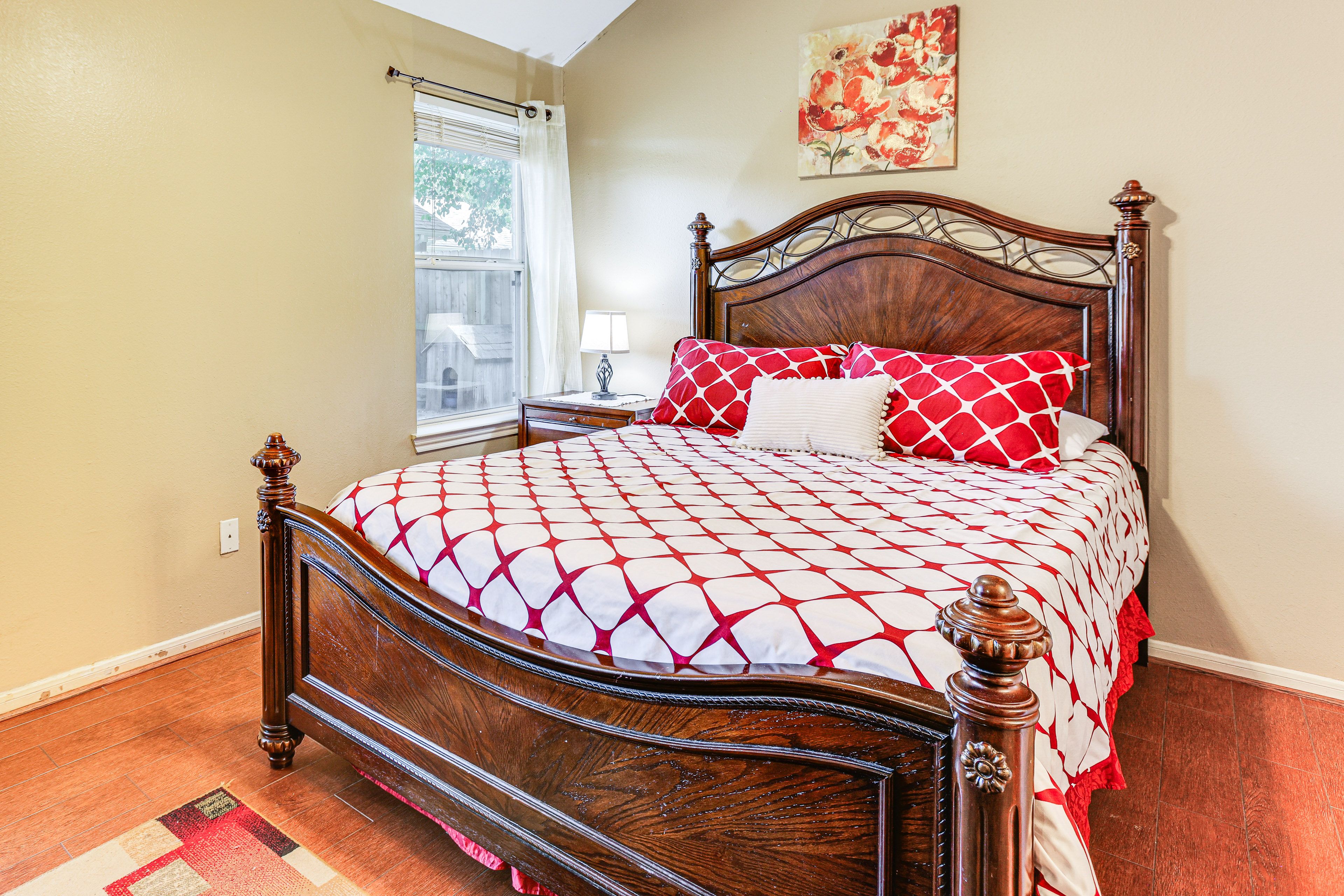 Bedroom 2 | Queen Bed