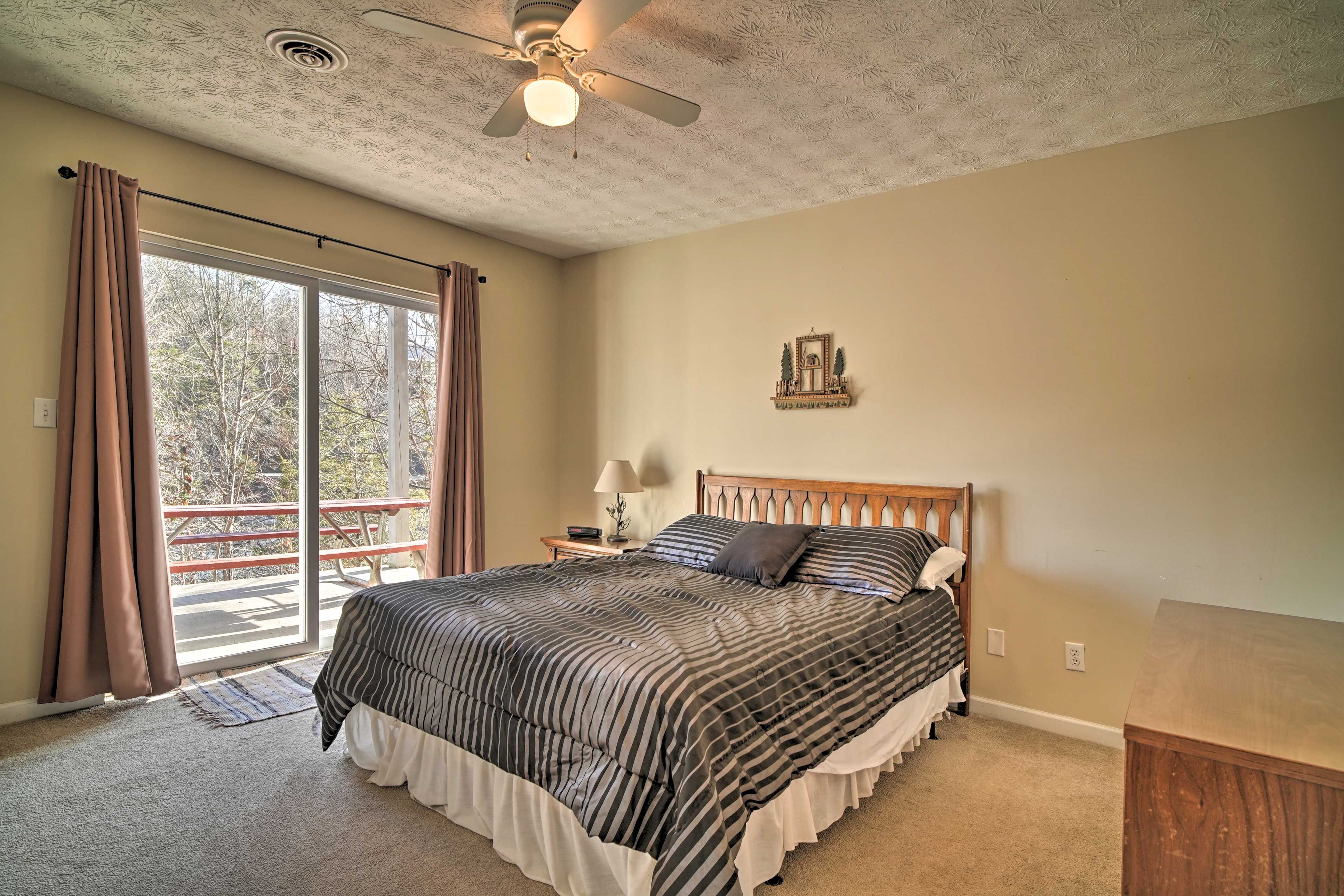 Bedroom 4 | Queen Bed | Ground Floor