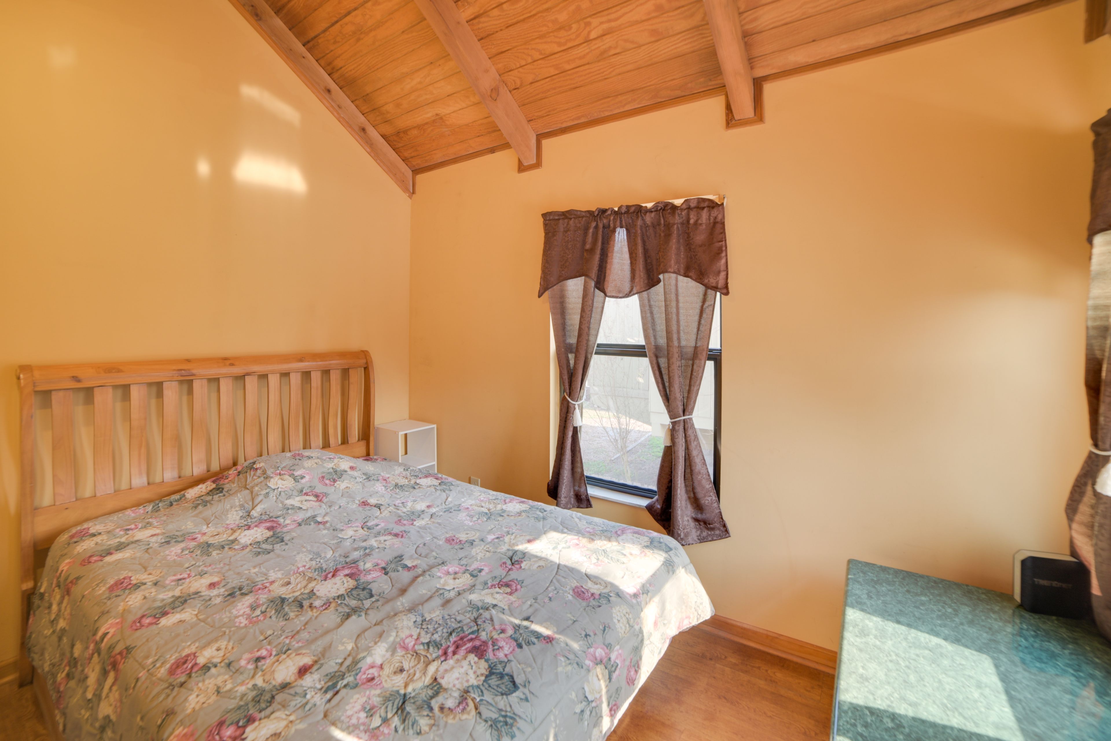 Bedroom 2 | Full Bed