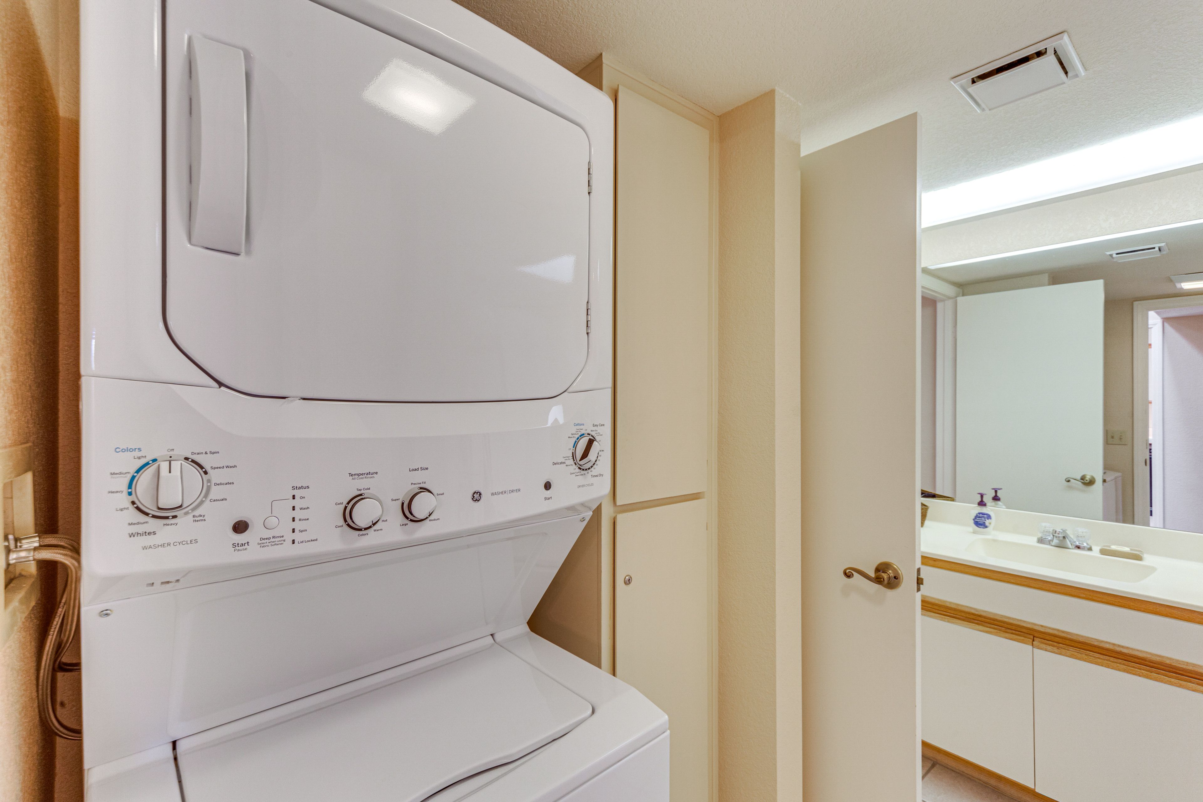 Laundry Area | Washer/Dryer