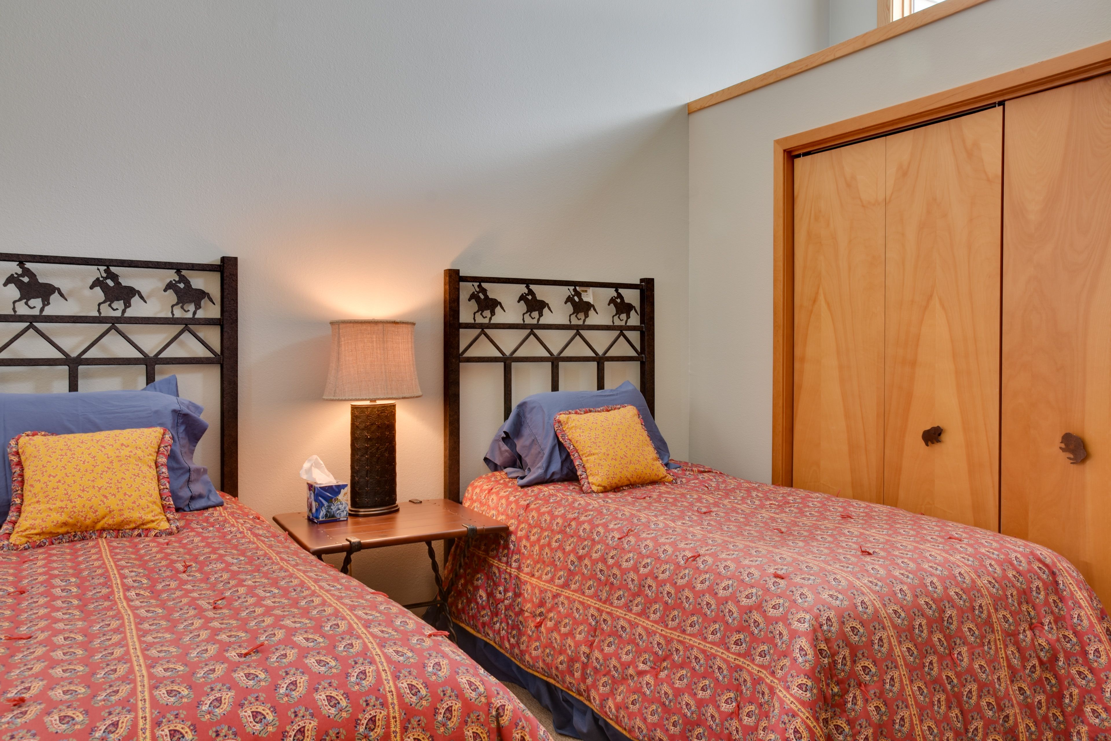 Bedroom 3 | 2 Twin Beds