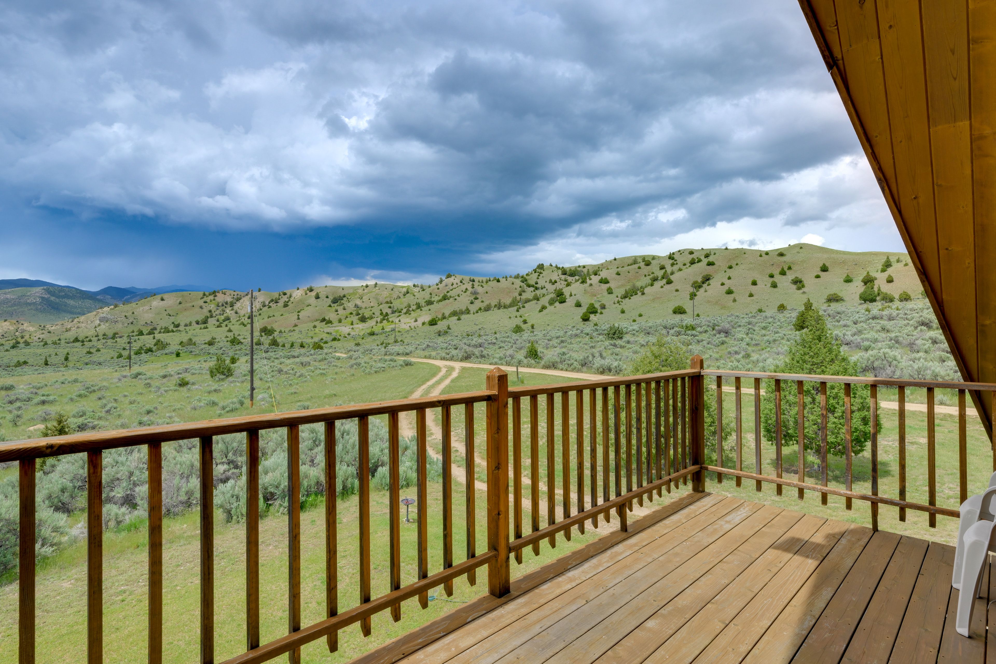Deck | Mountain Views