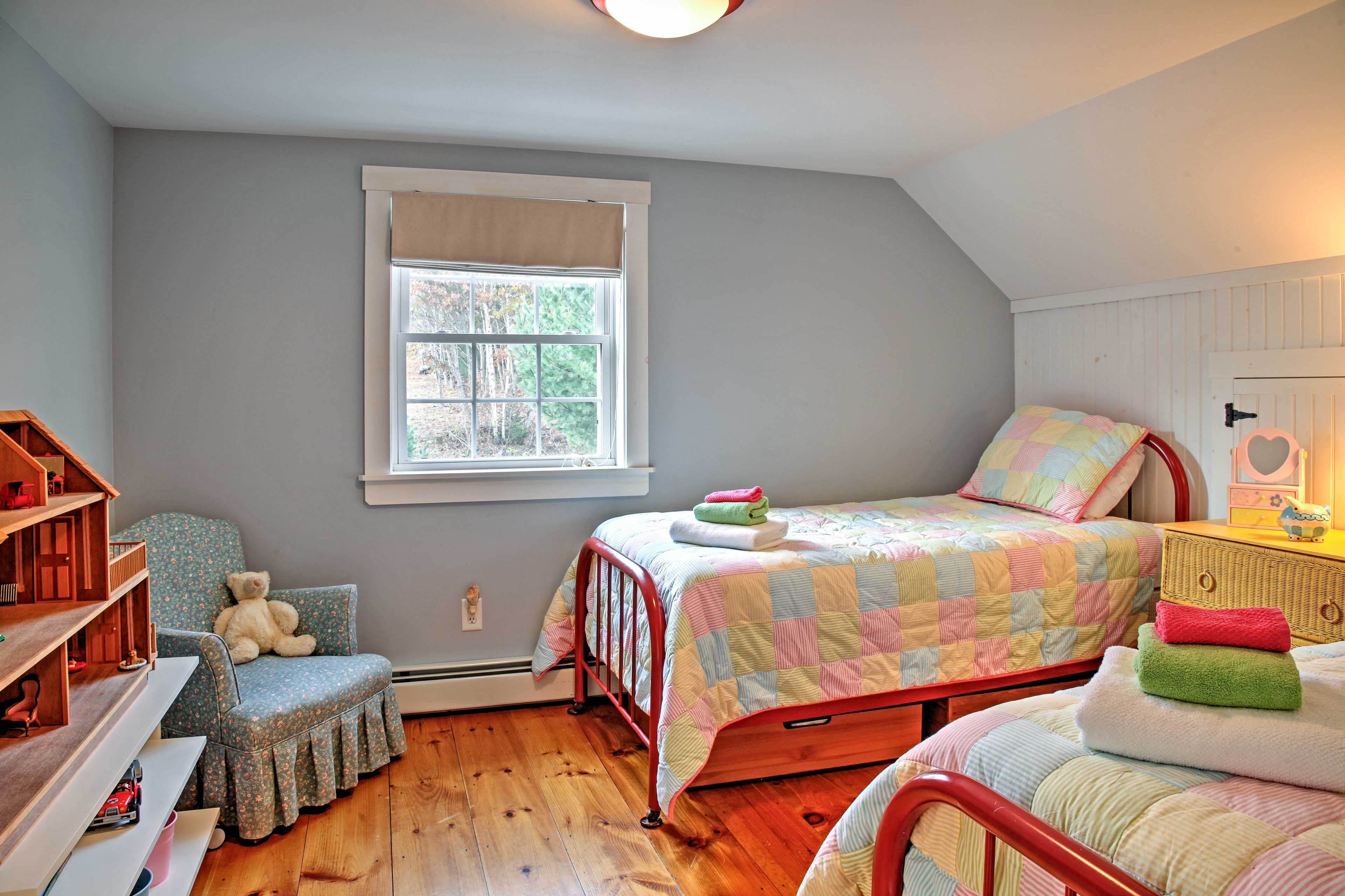 Bedroom 2 | 2 Twin Beds