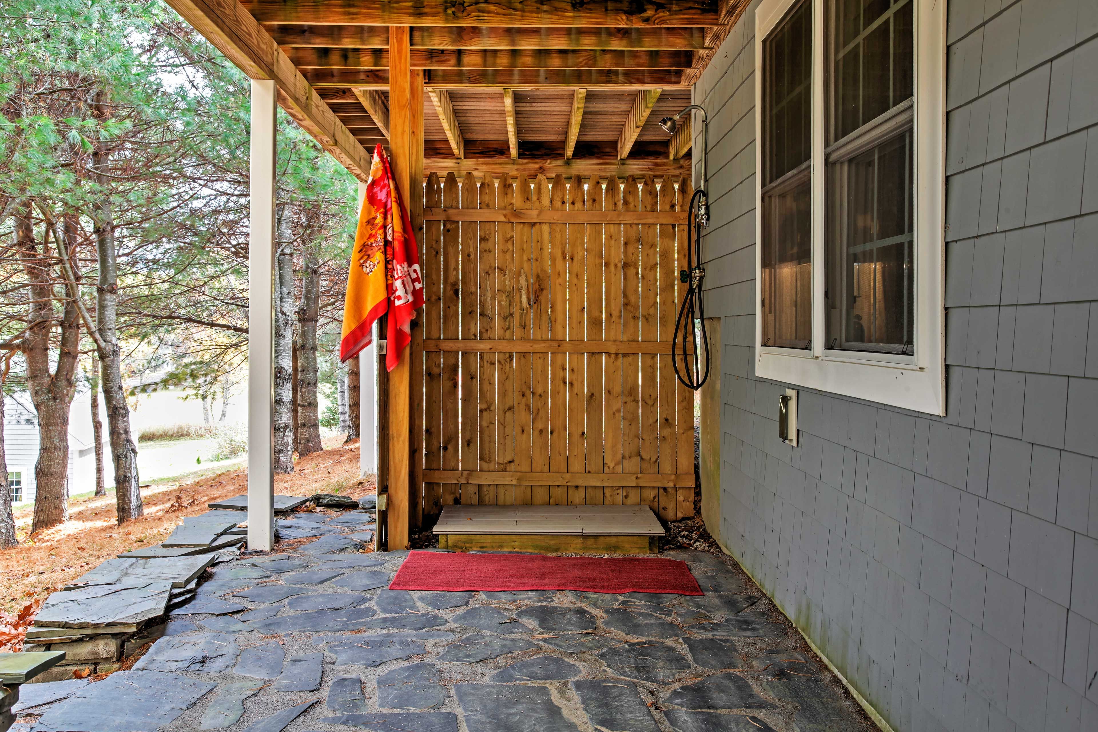Patio | Outdoor Shower