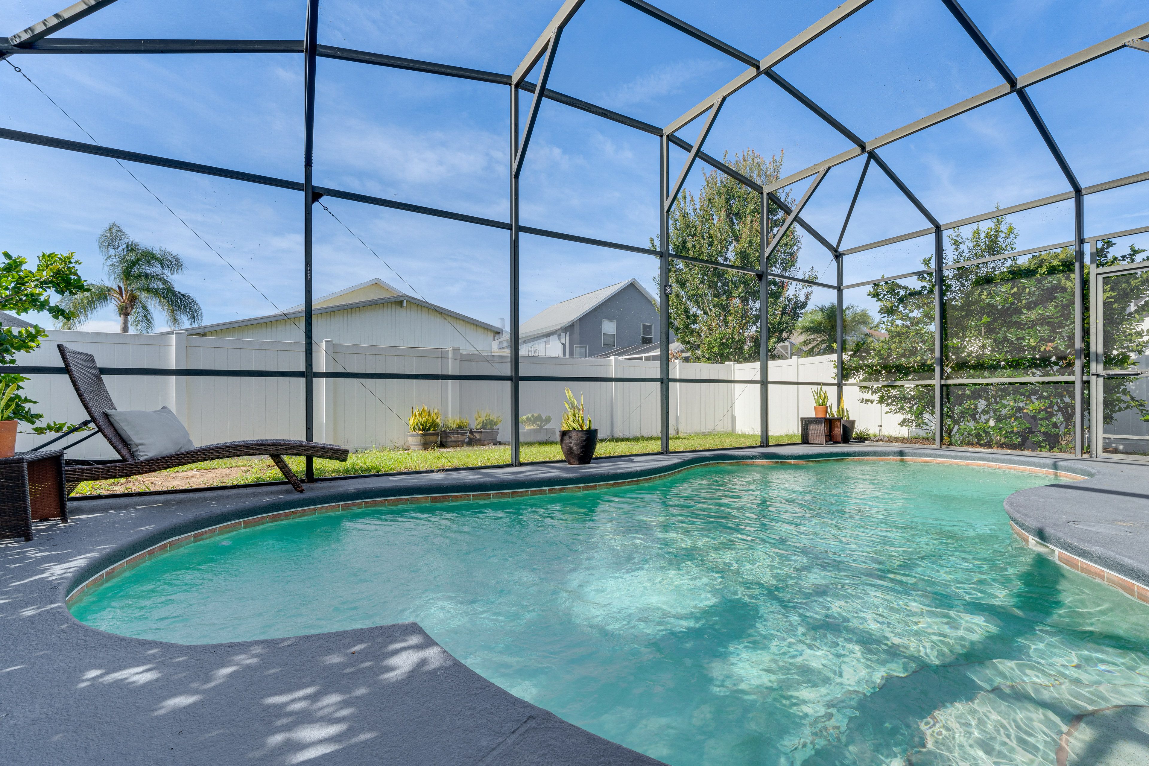 Davenport Vacation Rental | 4BR | 2.5BA | Stairs Required | 2,400 Sq Ft