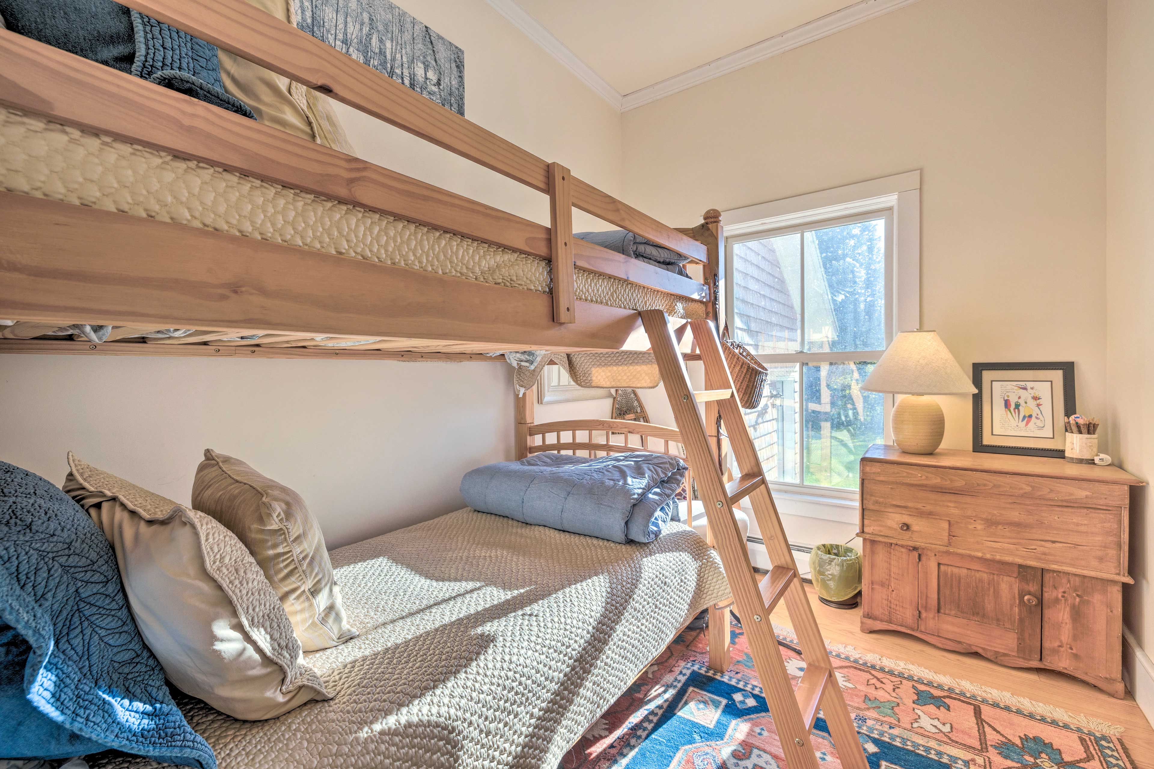 Bedroom 4 | Twin Bunk Bed | 2nd Floor