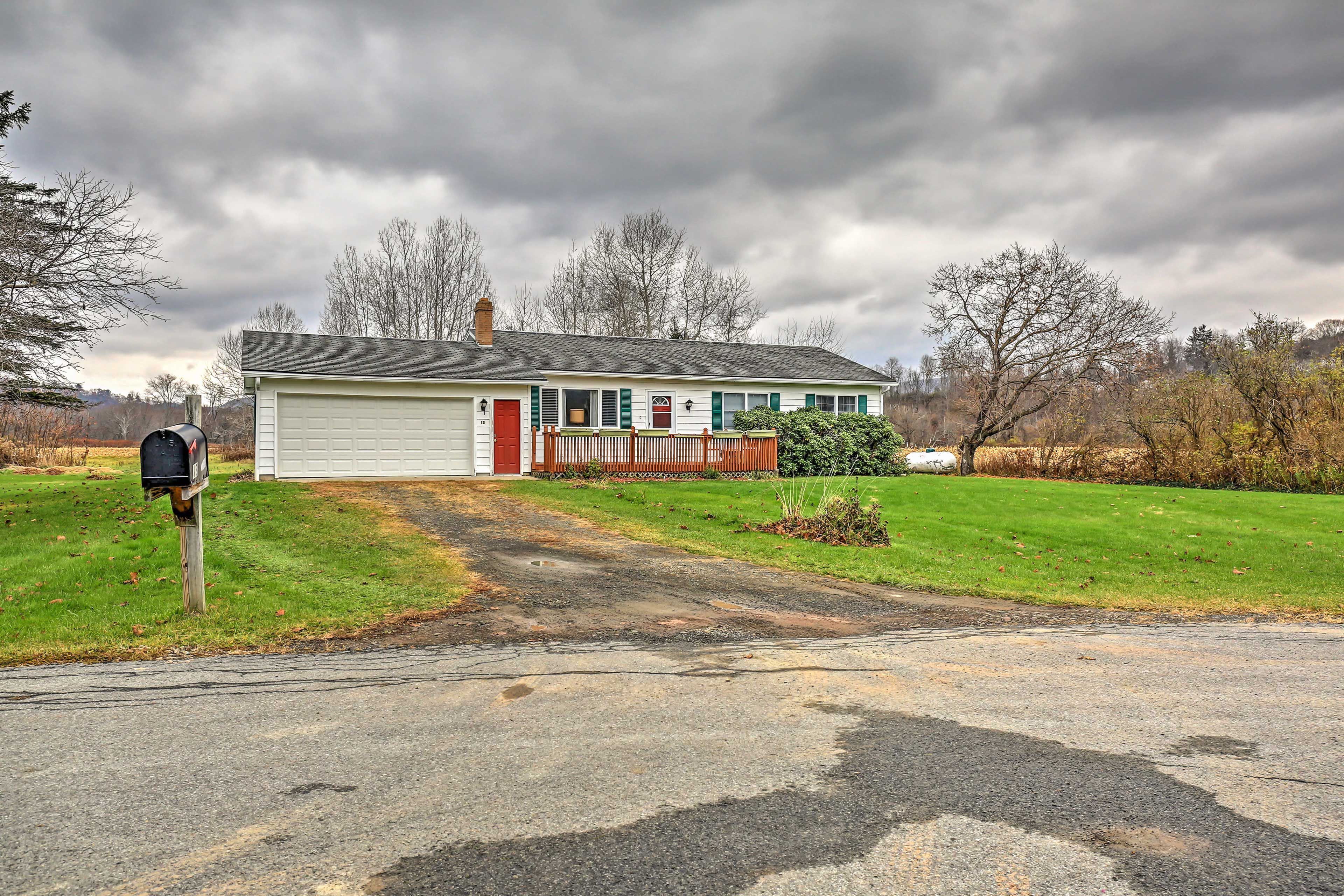 Exterior | Driveway Parking (4 Vehicles) | Mountain Views