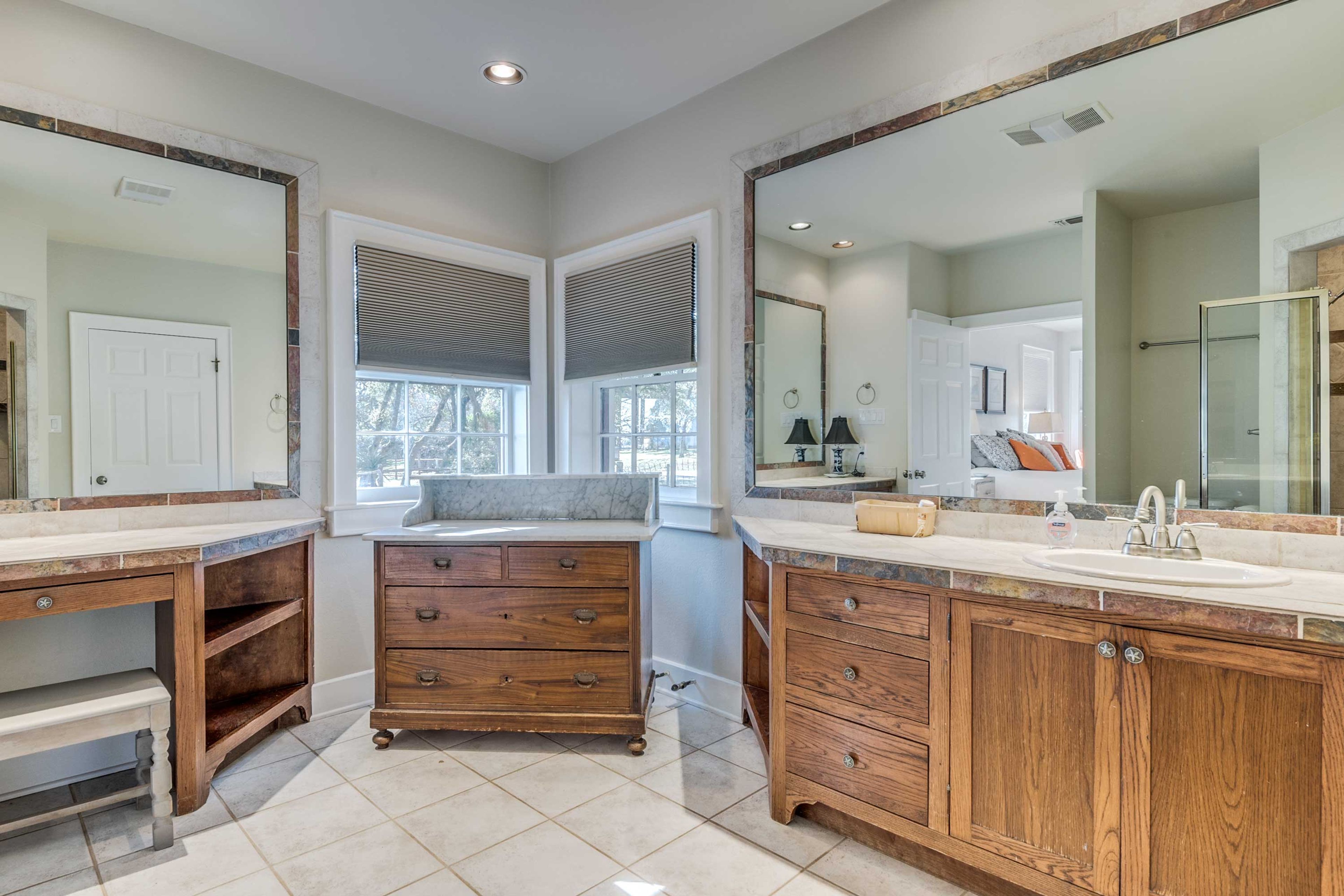 Bathroom | Towels Provided