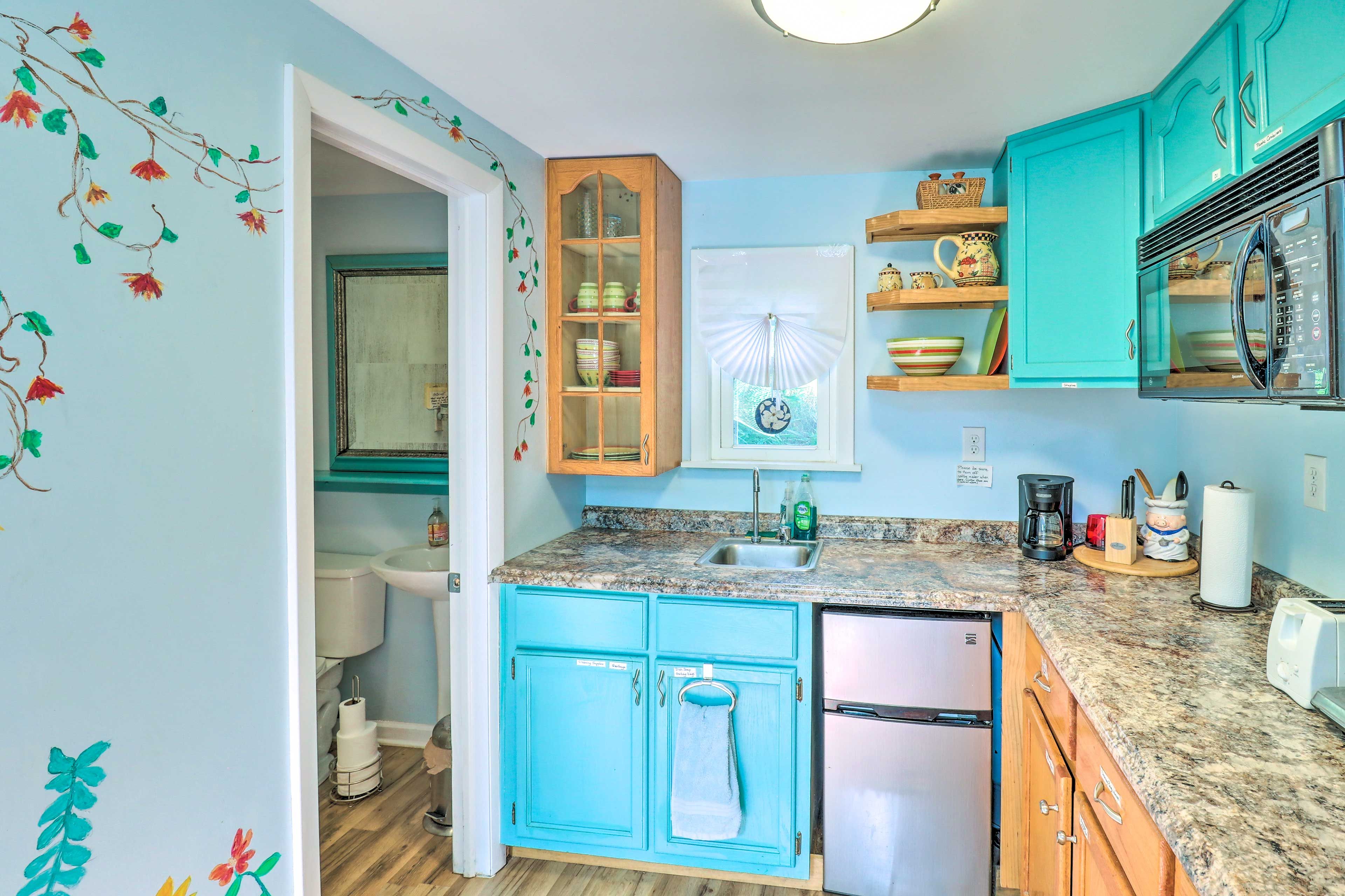 Well-Equipped Kitchen