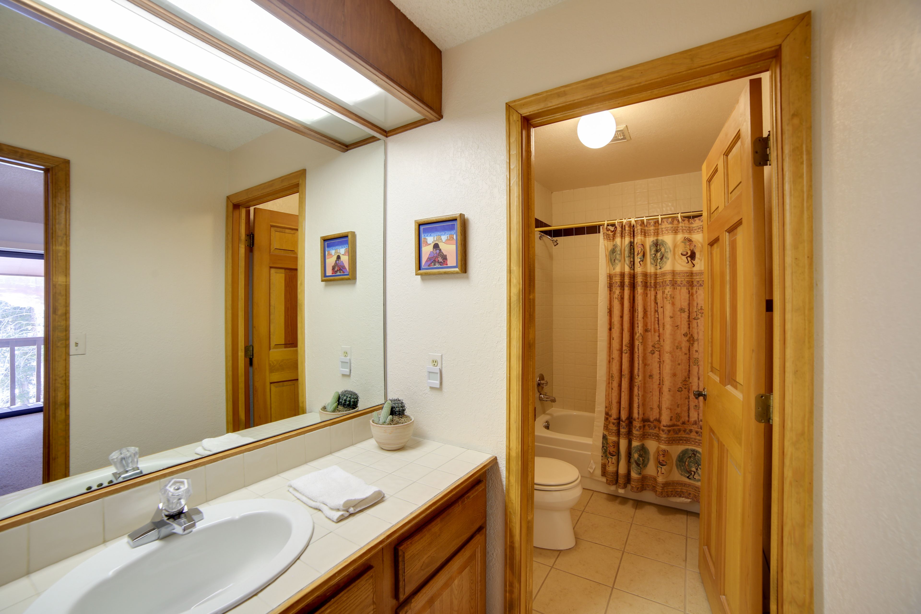 Full Bathroom
