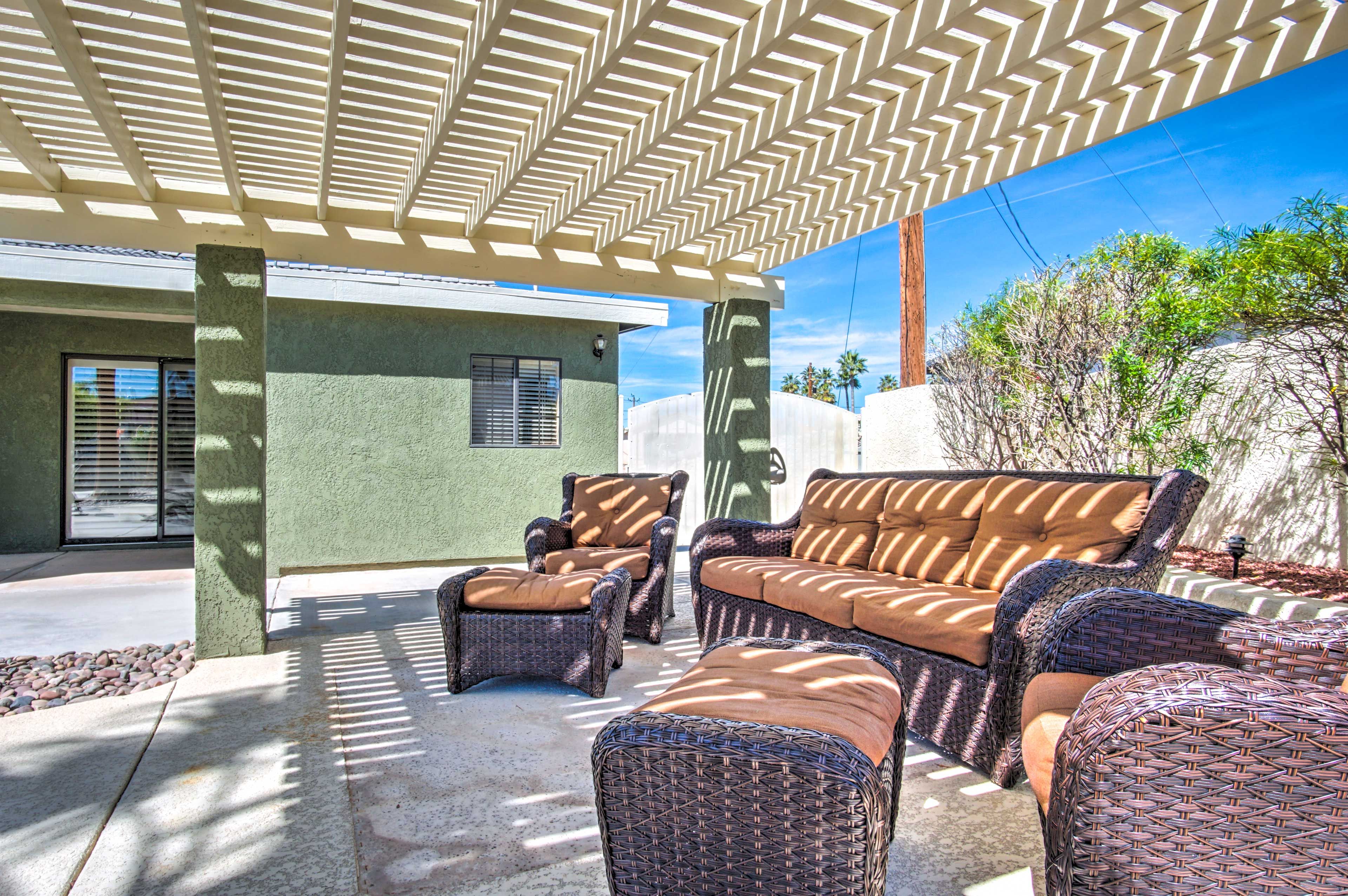 Pergola | Towels & Linens | Non-Heated Pool | Suitable for Children