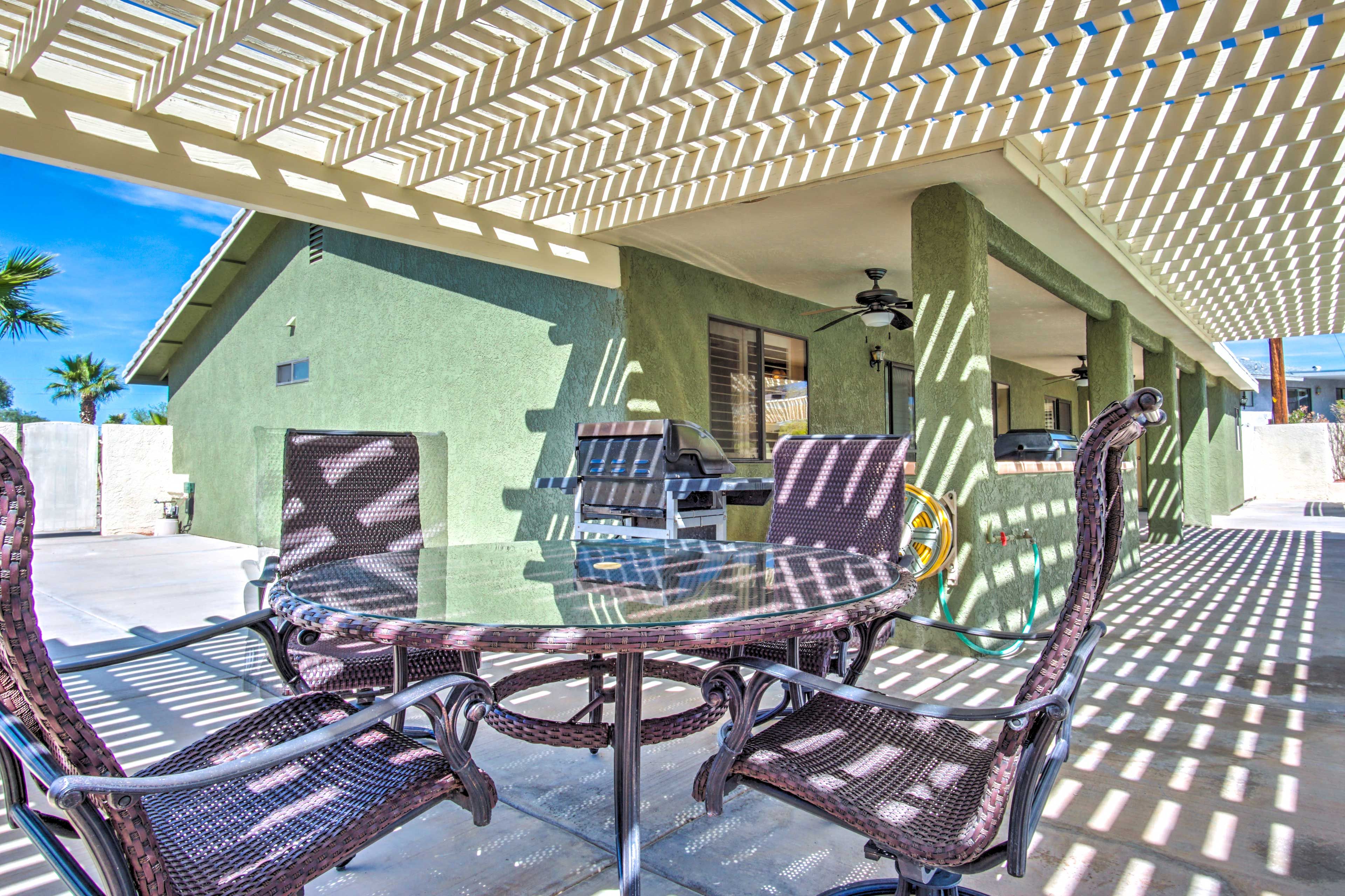 Pergola | 2 Gas Grills
