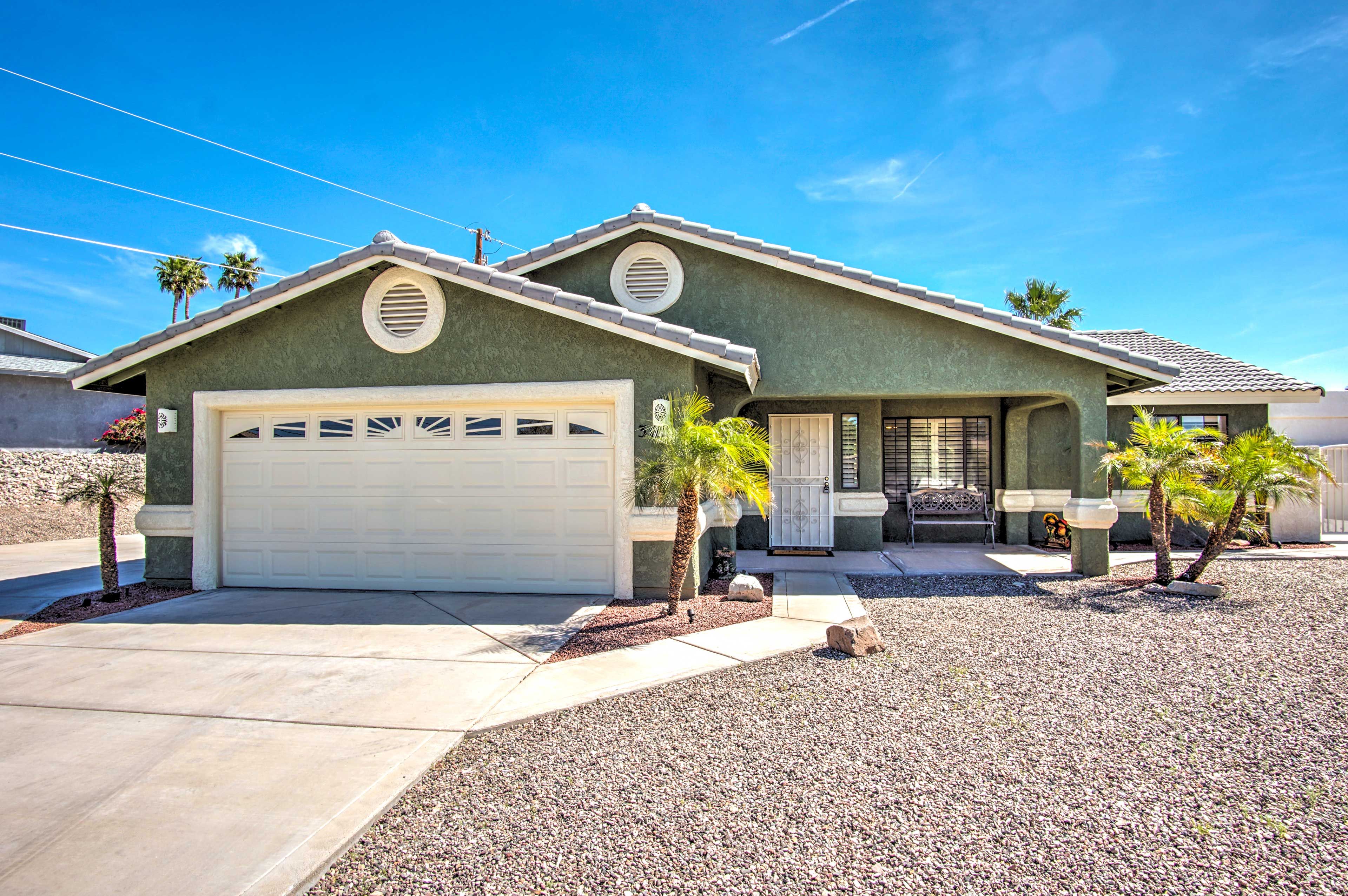 Property Exterior | Driveway Parking (3 Vehicles) | RV Parking