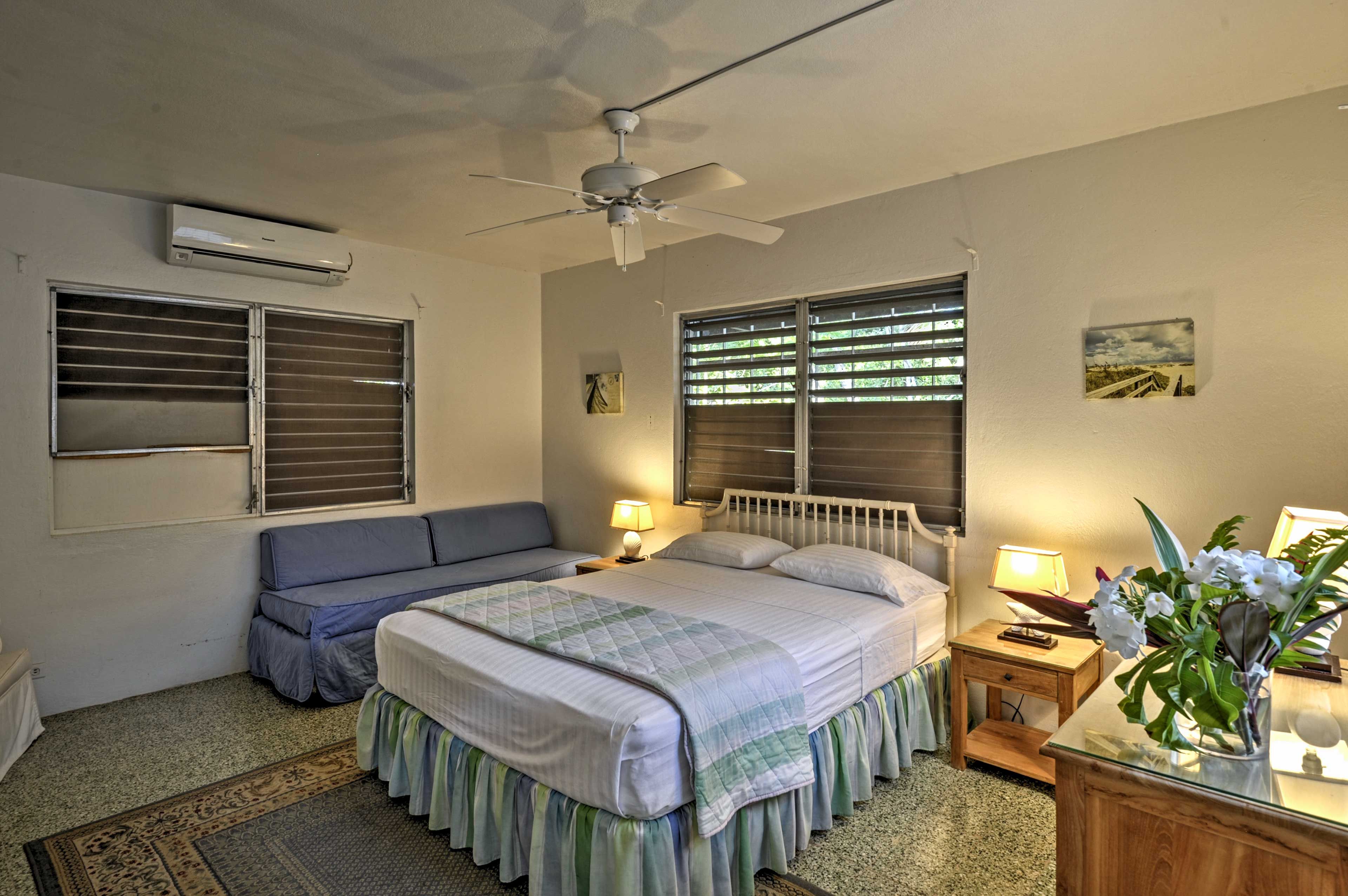 Bedroom 3 | Queen Bed | Twin Daybed