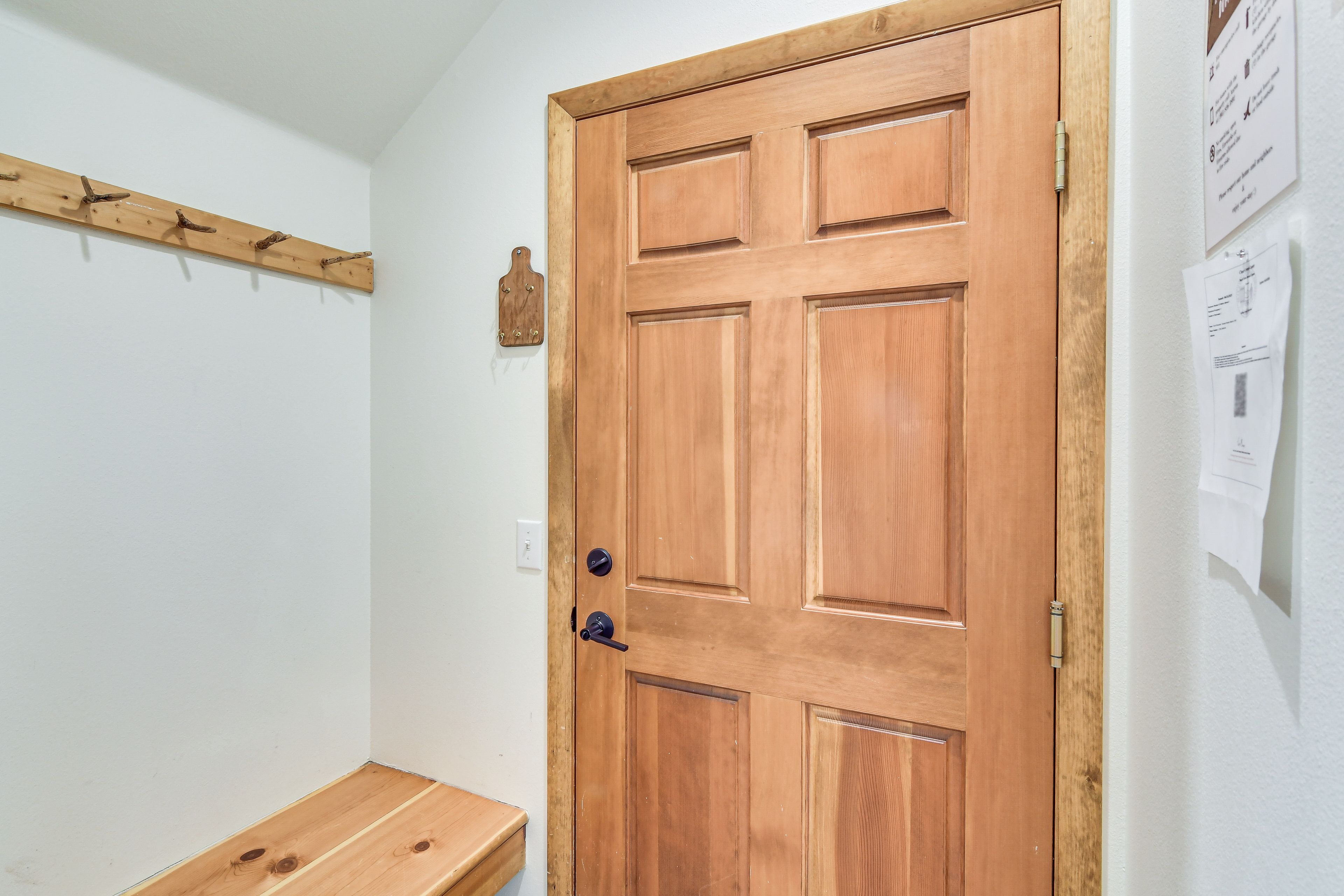 Mudroom | Lower Level