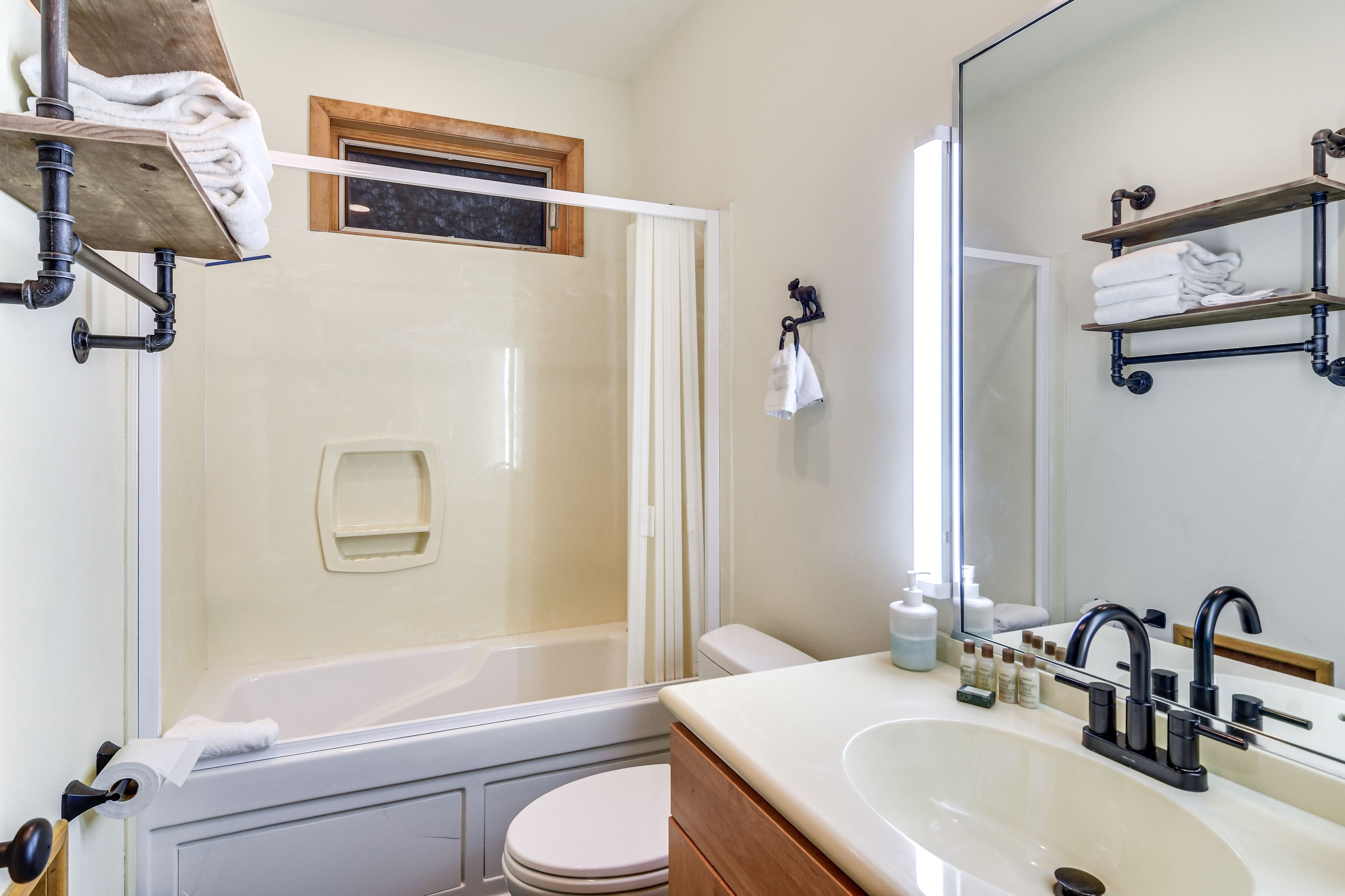 Full Bath | Lower Level