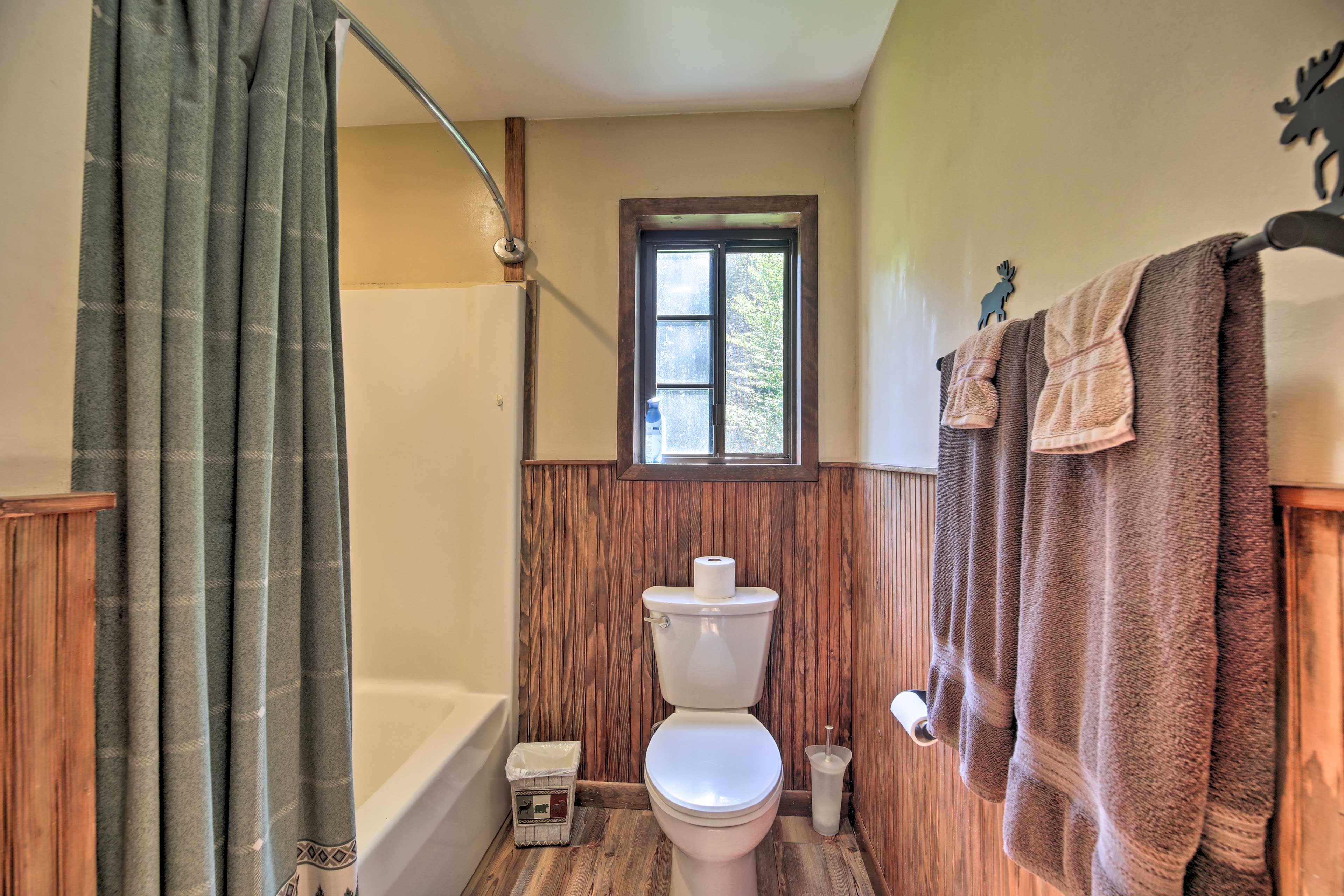 Full Bathroom