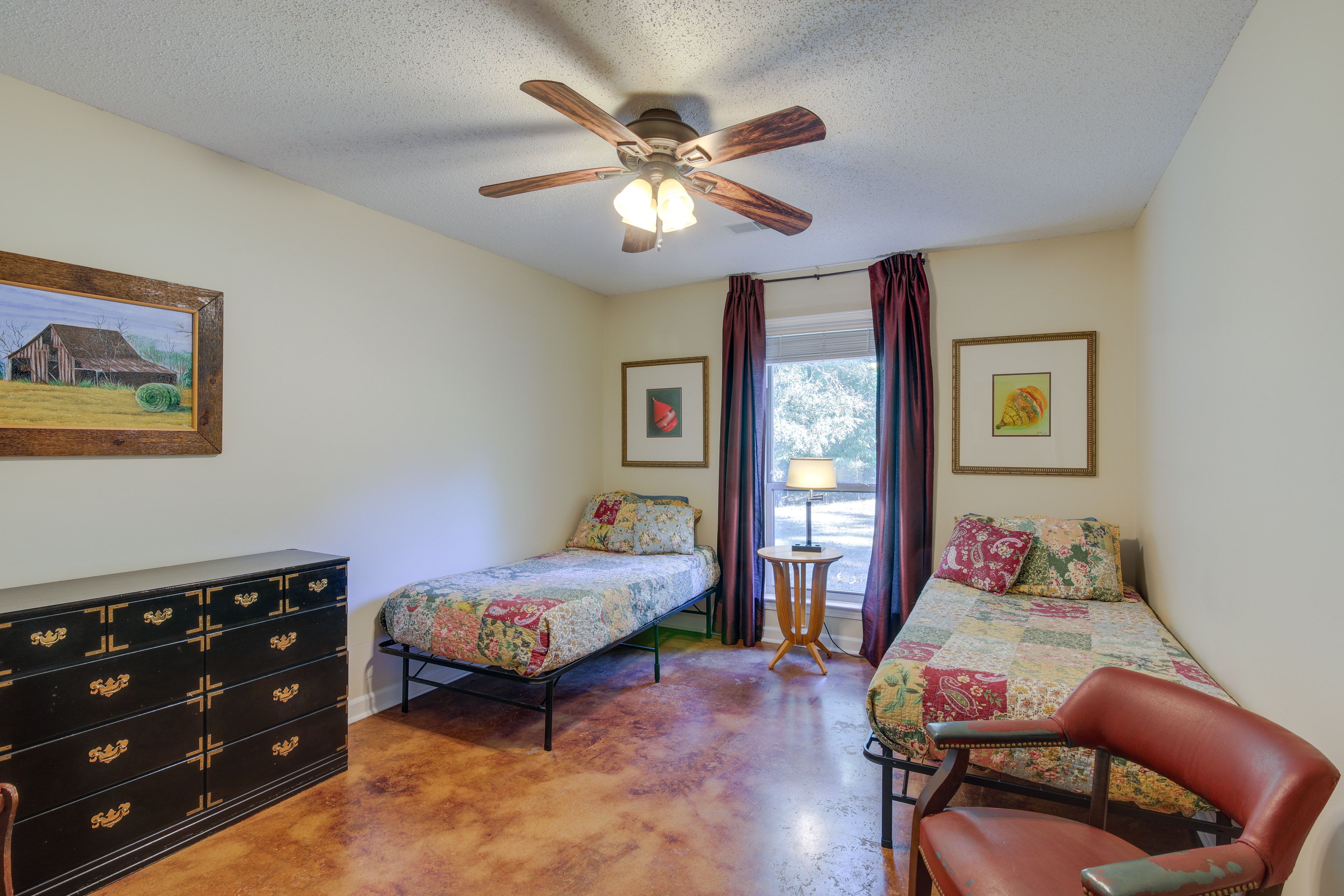 Bedroom 4 | 2 Twin Beds