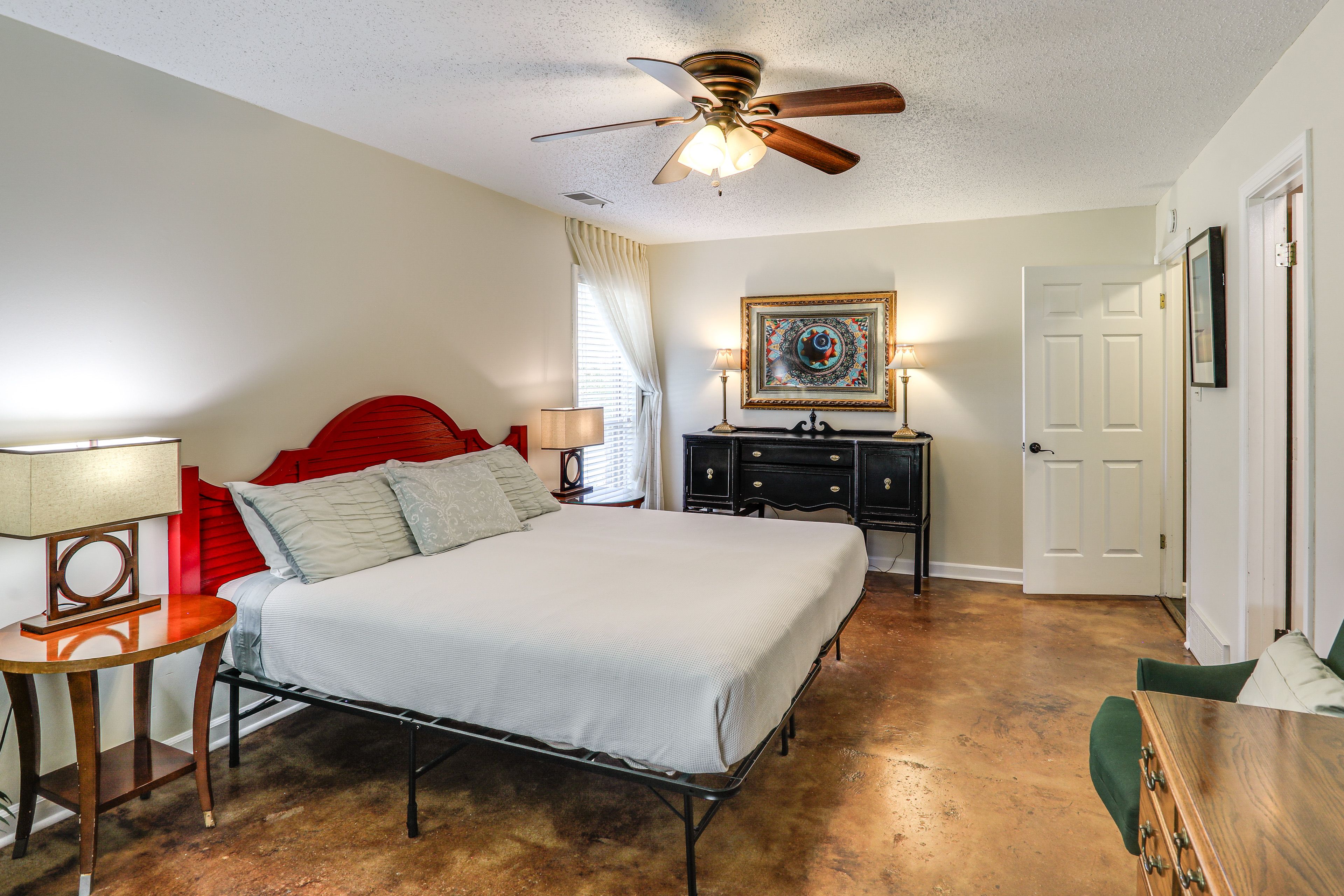 Bedroom Suite 2 | King Bed | Sleeper Sofa