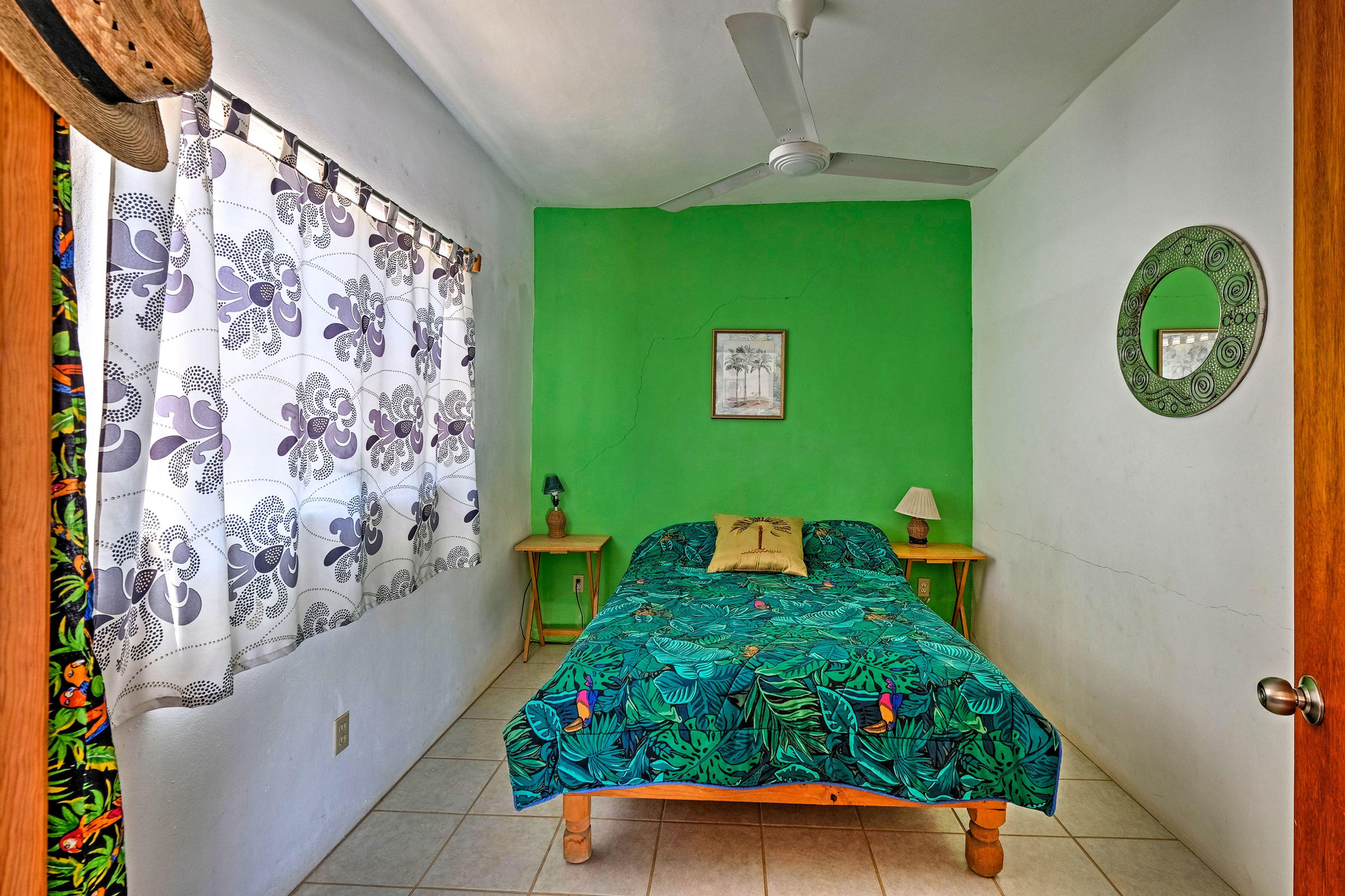 Bedroom 1 | Queen Bed | Linens Provided