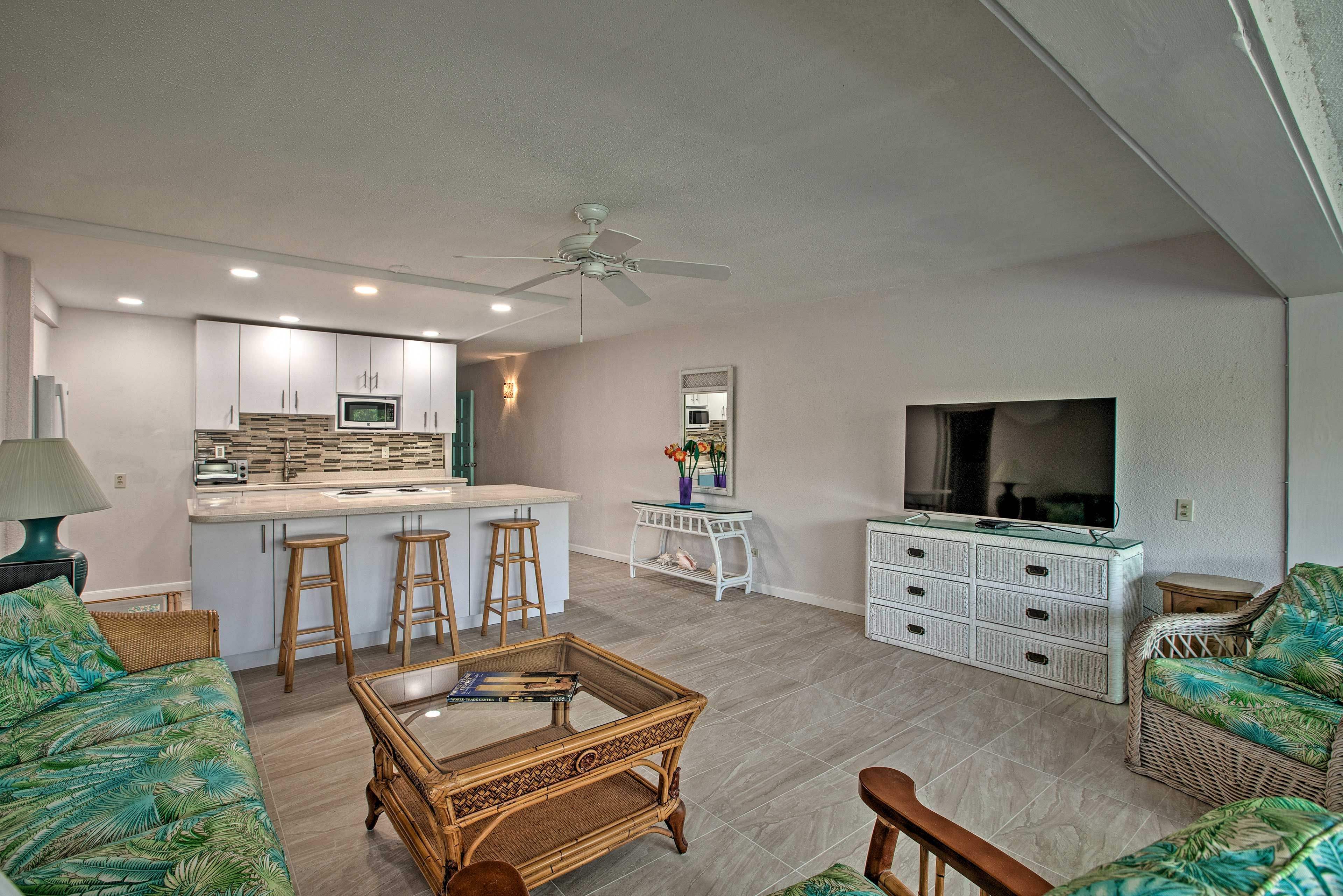 Living Room | Smart TV