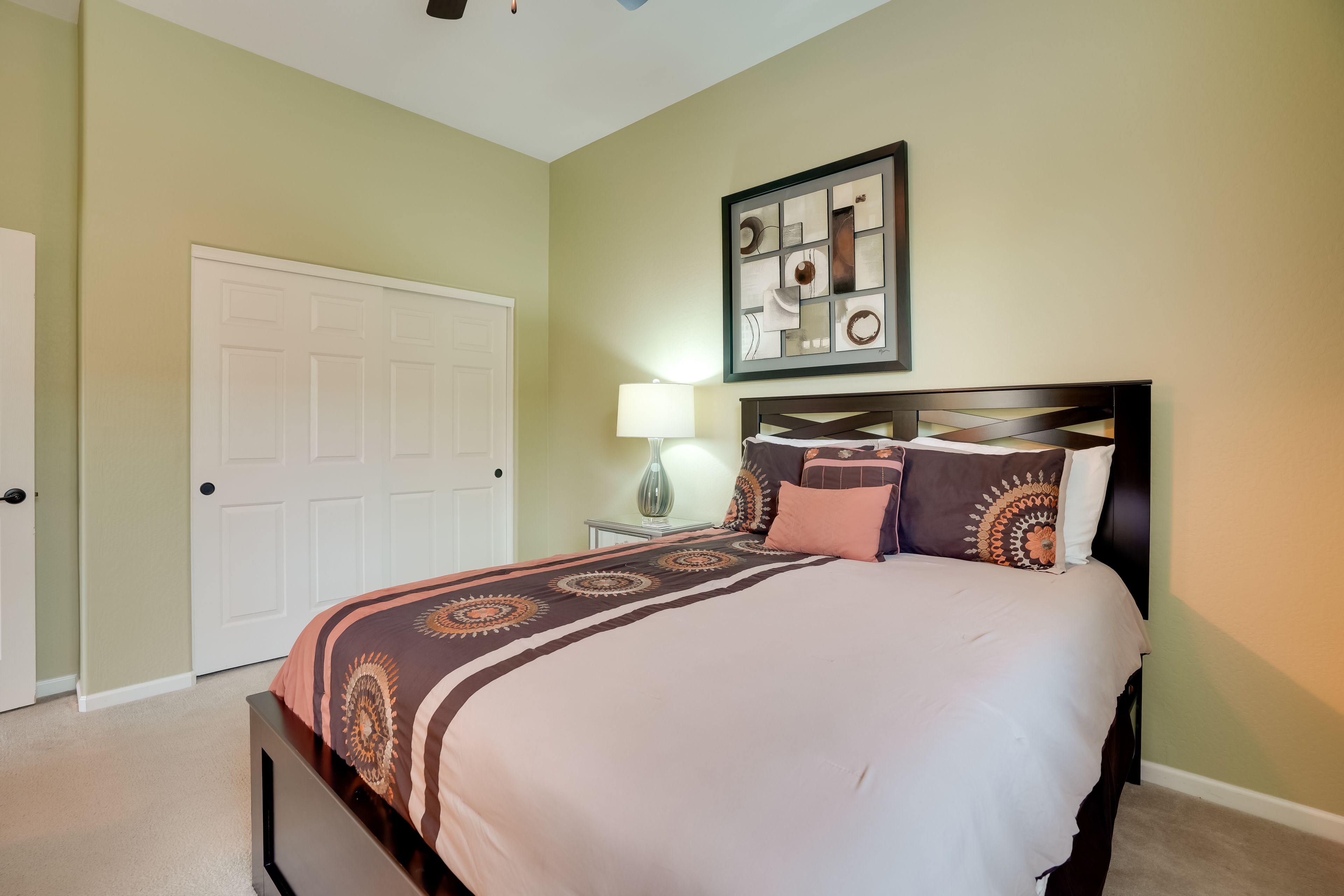 Bedroom 2 | Queen Bed | En-Suite Bathroom