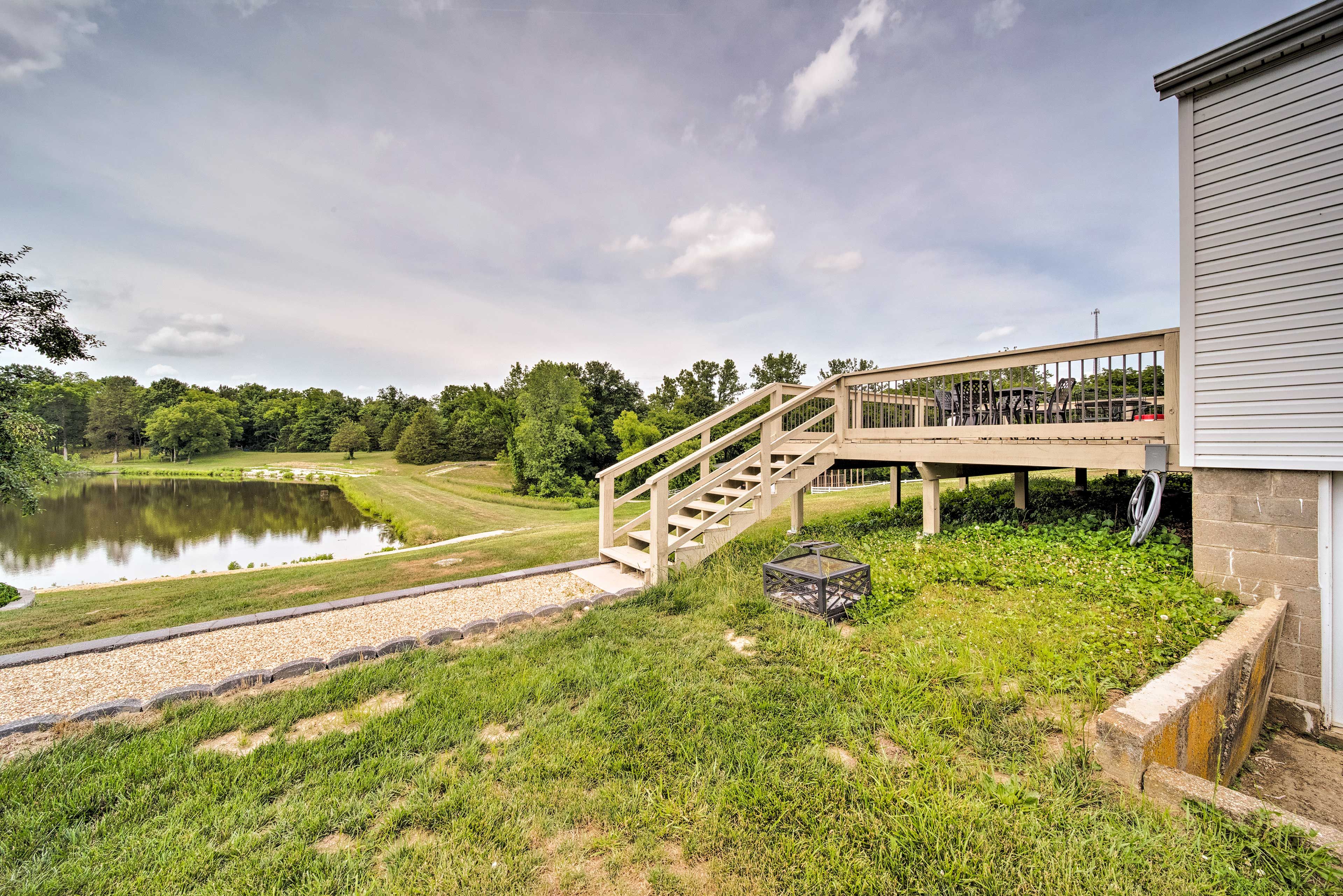 Outdoor Space | Fire Pit | Pond | Pool | Working Farm