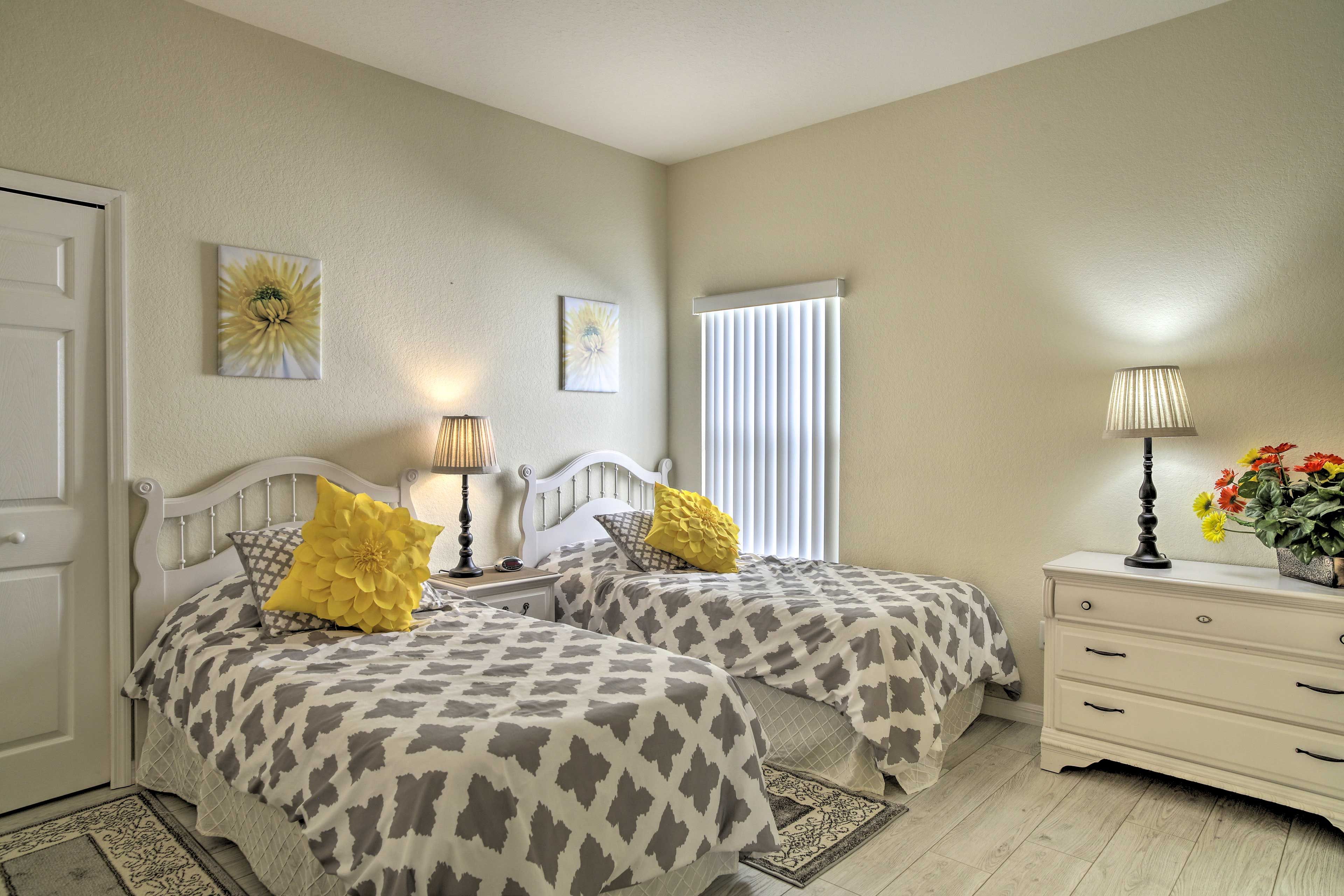 Bedroom 3 | 2 Twin Beds
