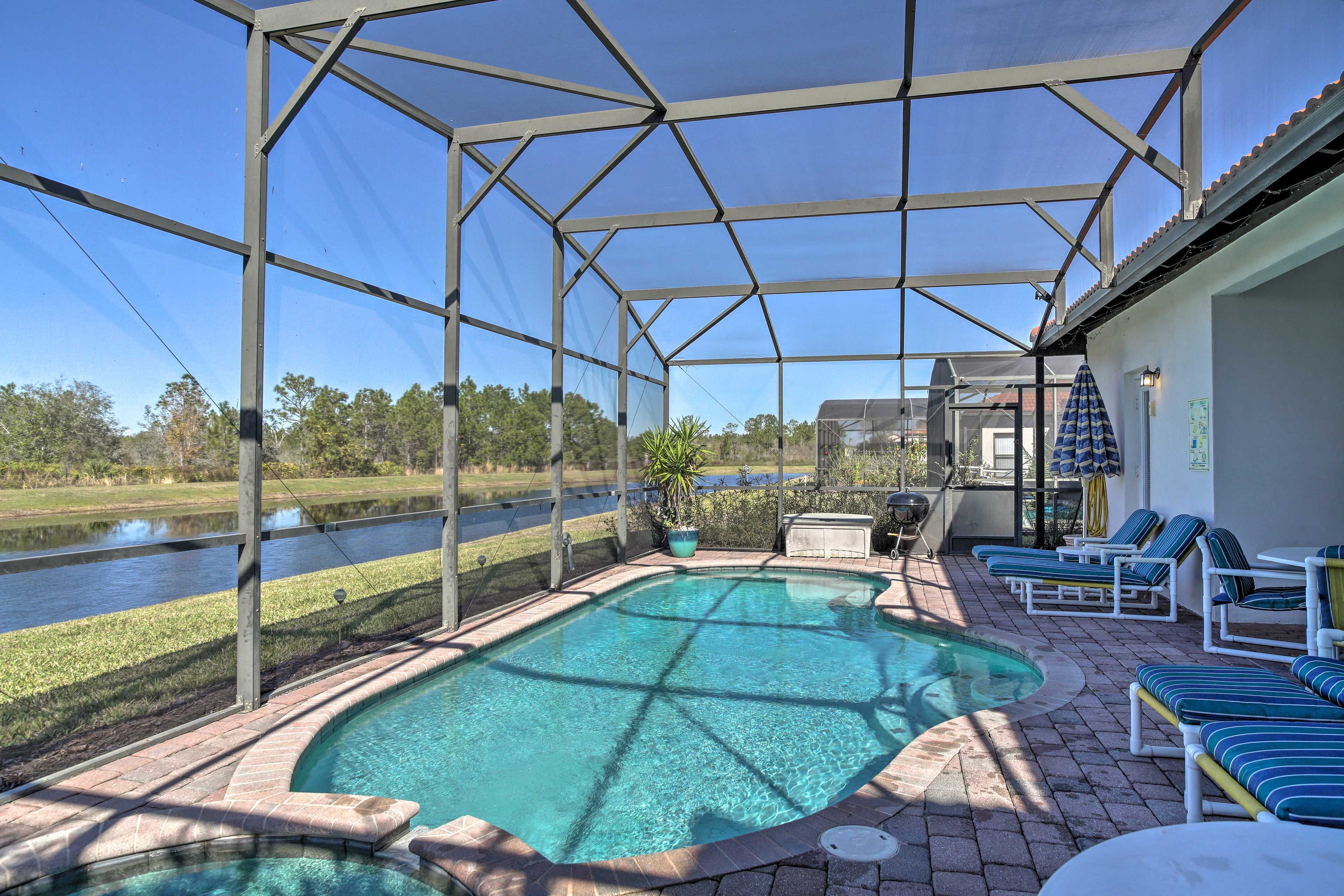 Screened-In Lanai | Private Pool | Outdoor Dining | Charcoal Grill