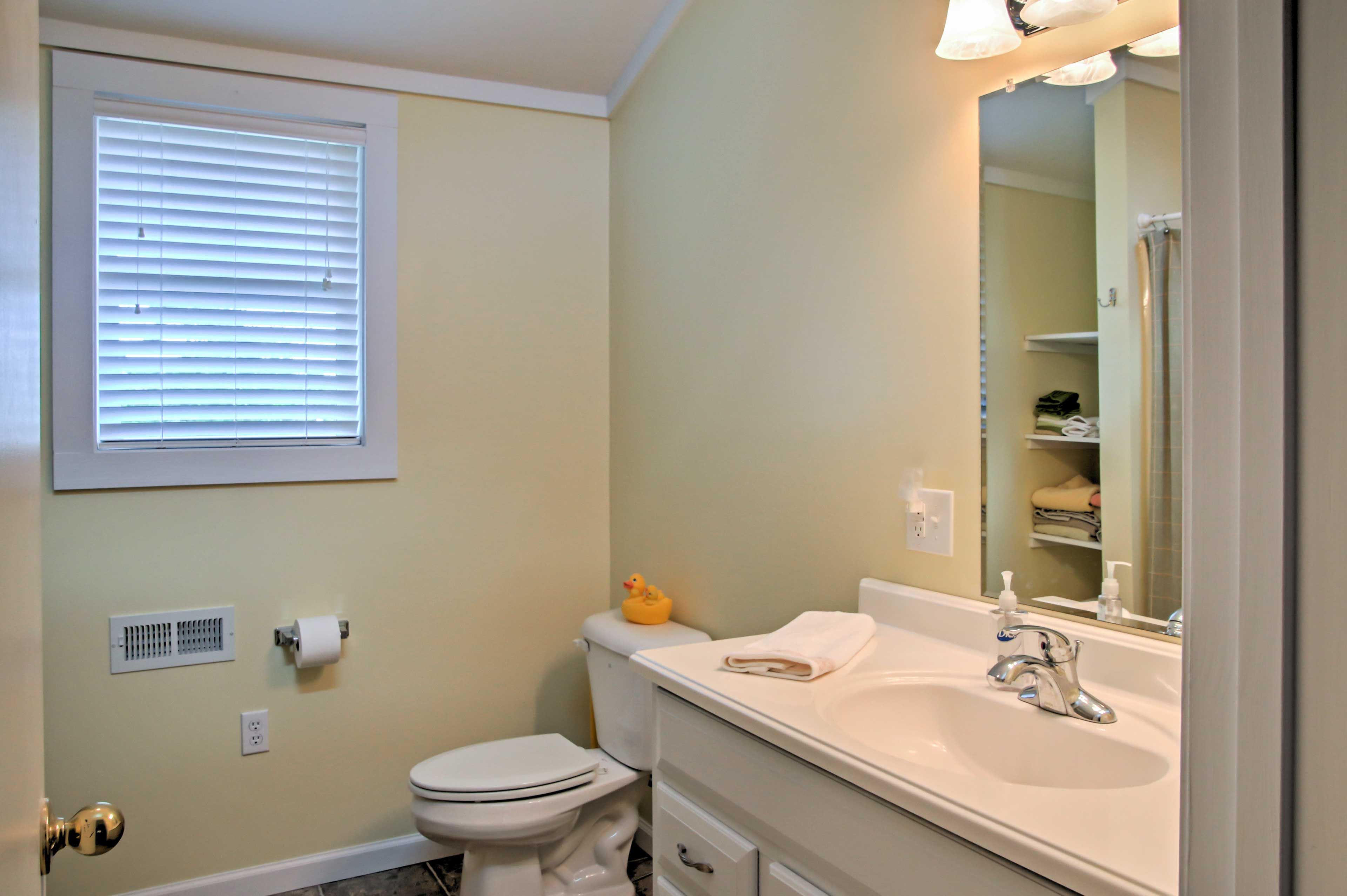 Full Bathroom
