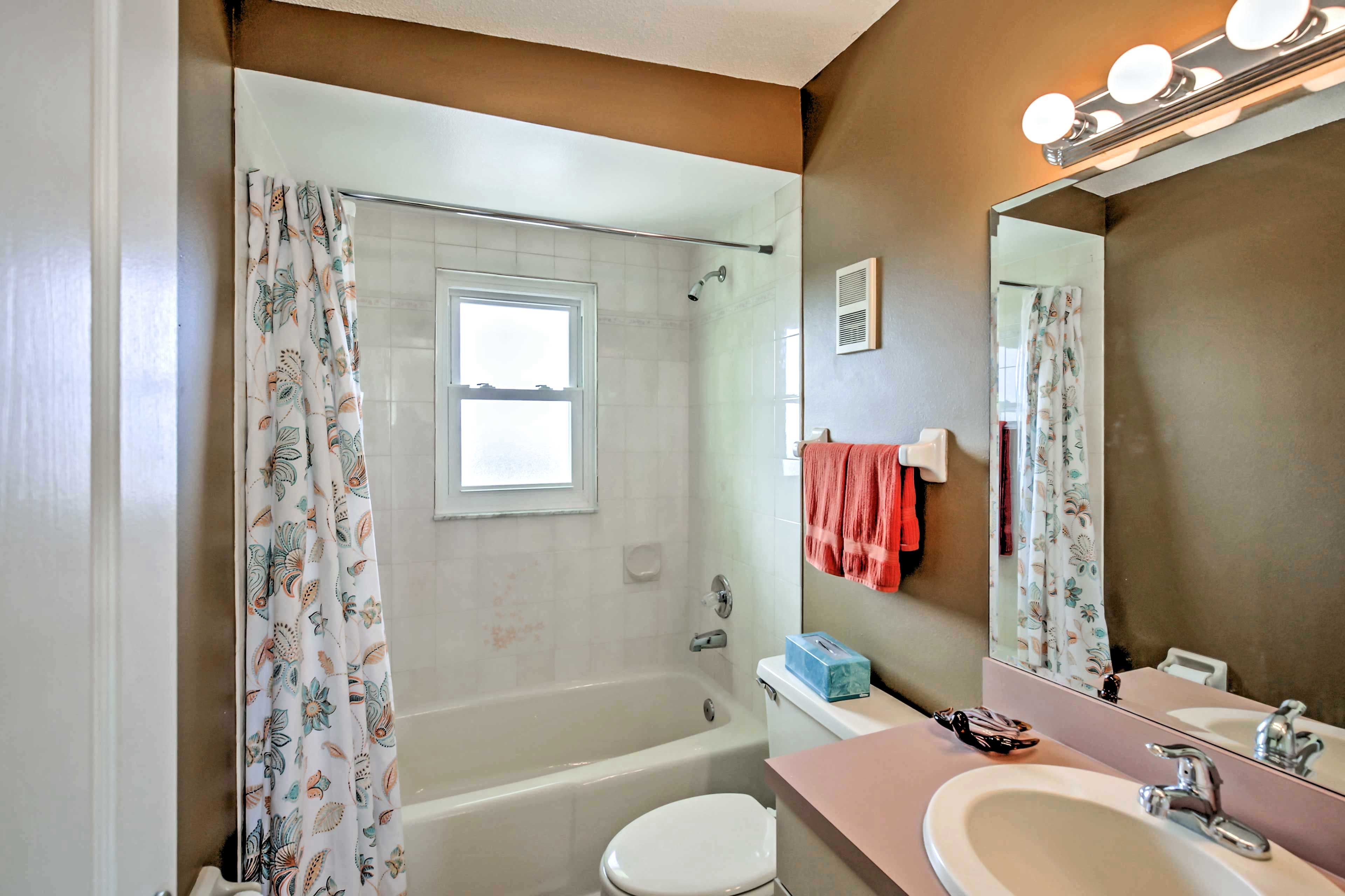 Full Bathroom